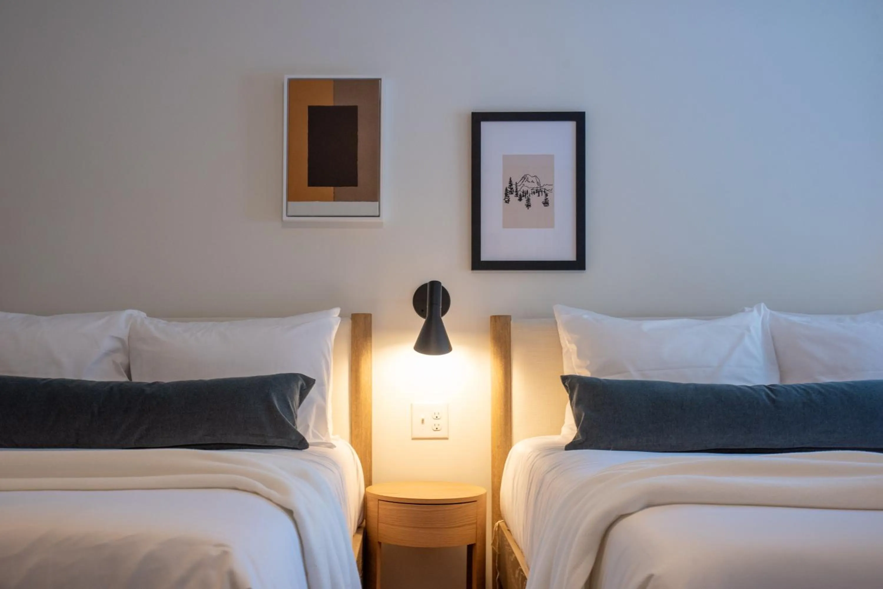 Bed in Adirondack Spruce Lodge