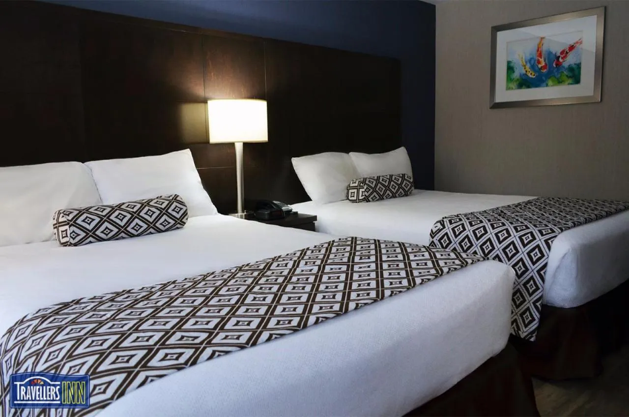 Bed in Travellers Inn