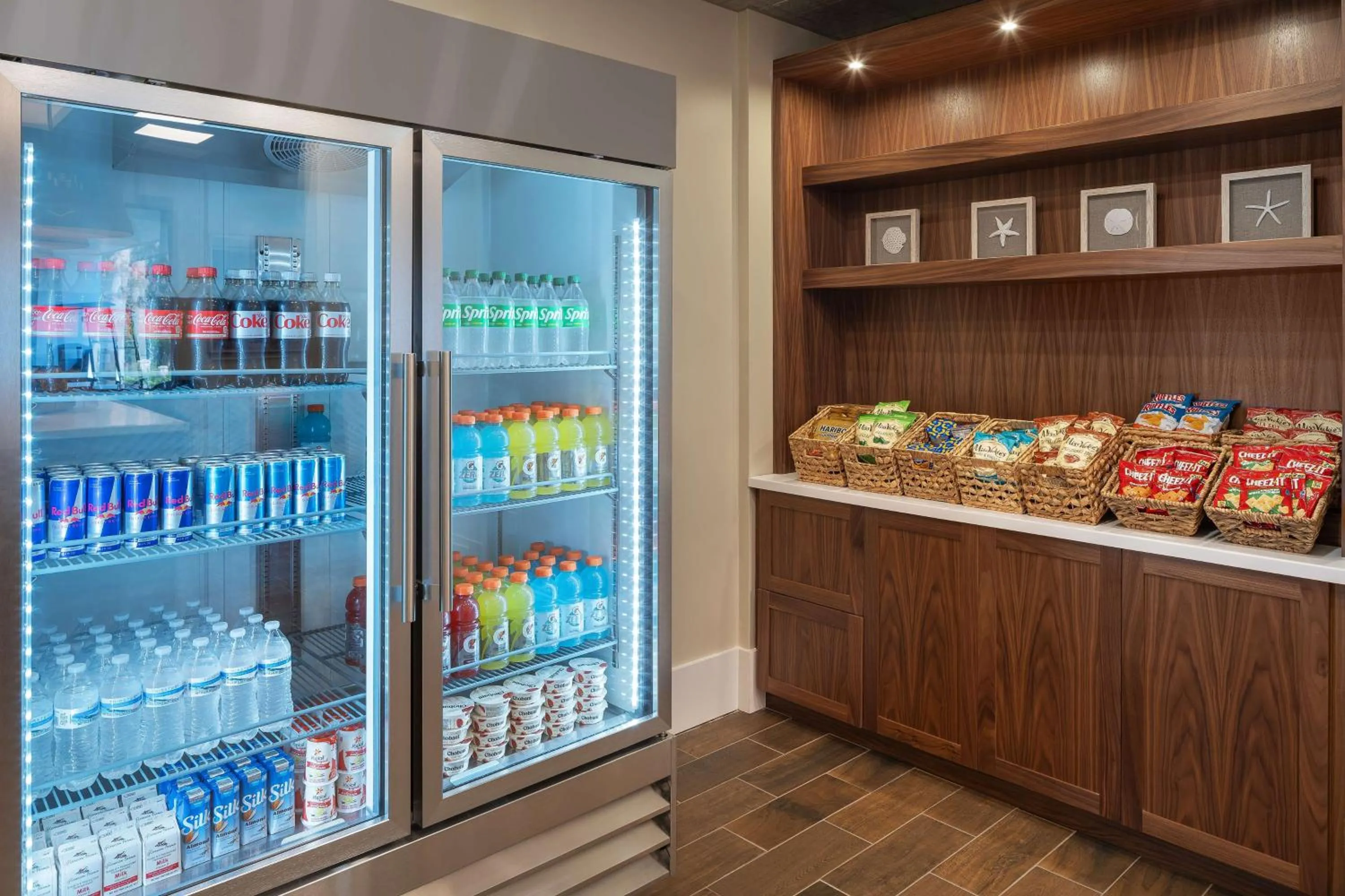 Restaurant/places to eat in DoubleTree by Hilton Hilton Head Island