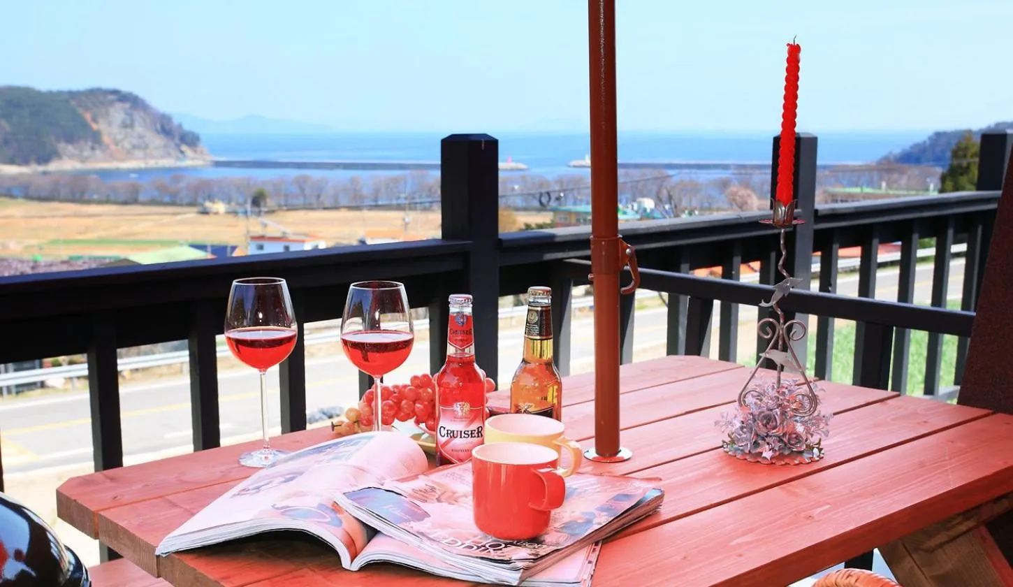 Balcony/Terrace in Bluesean Pension