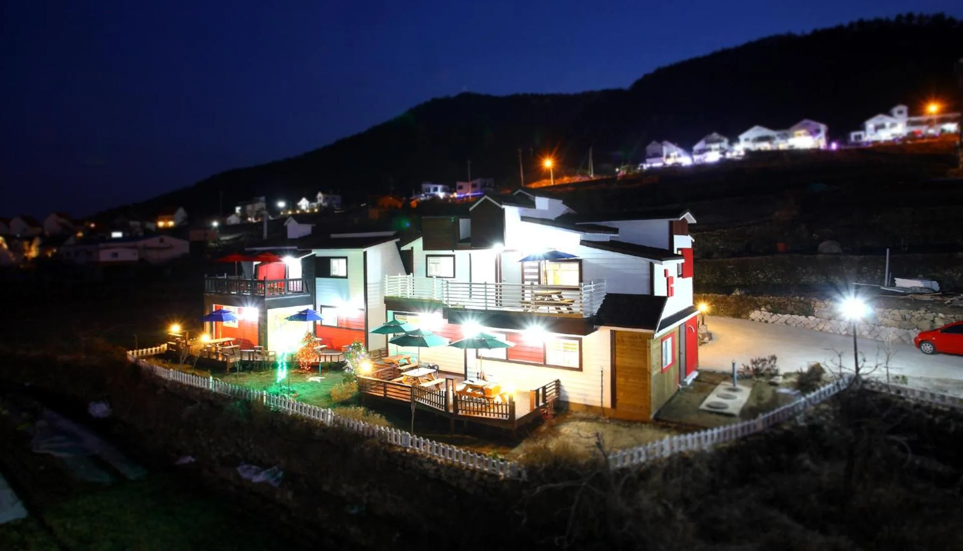 Property building in Bluesean Pension