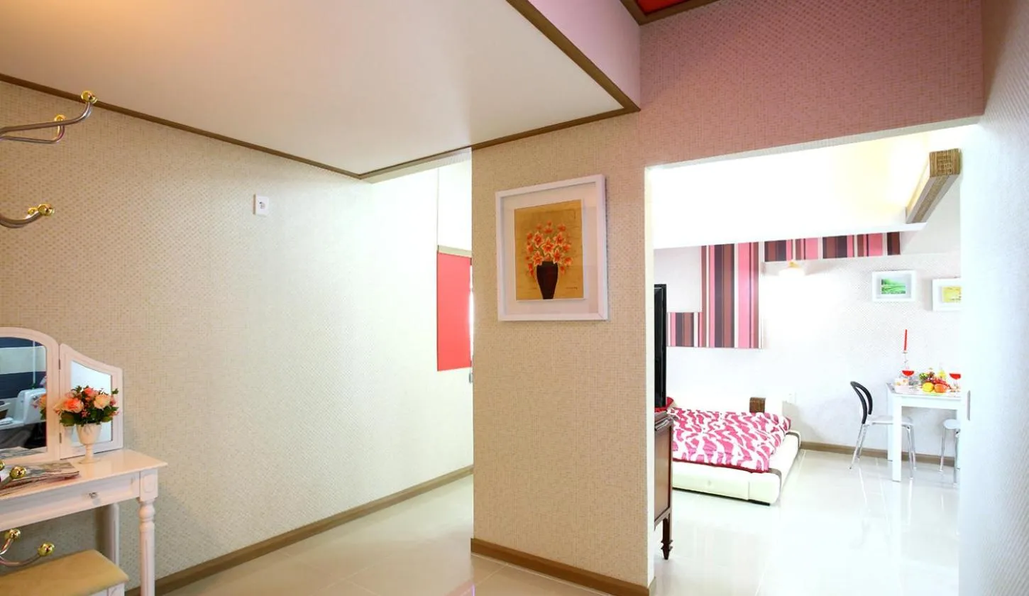 Other, Bed in Bluesean Pension