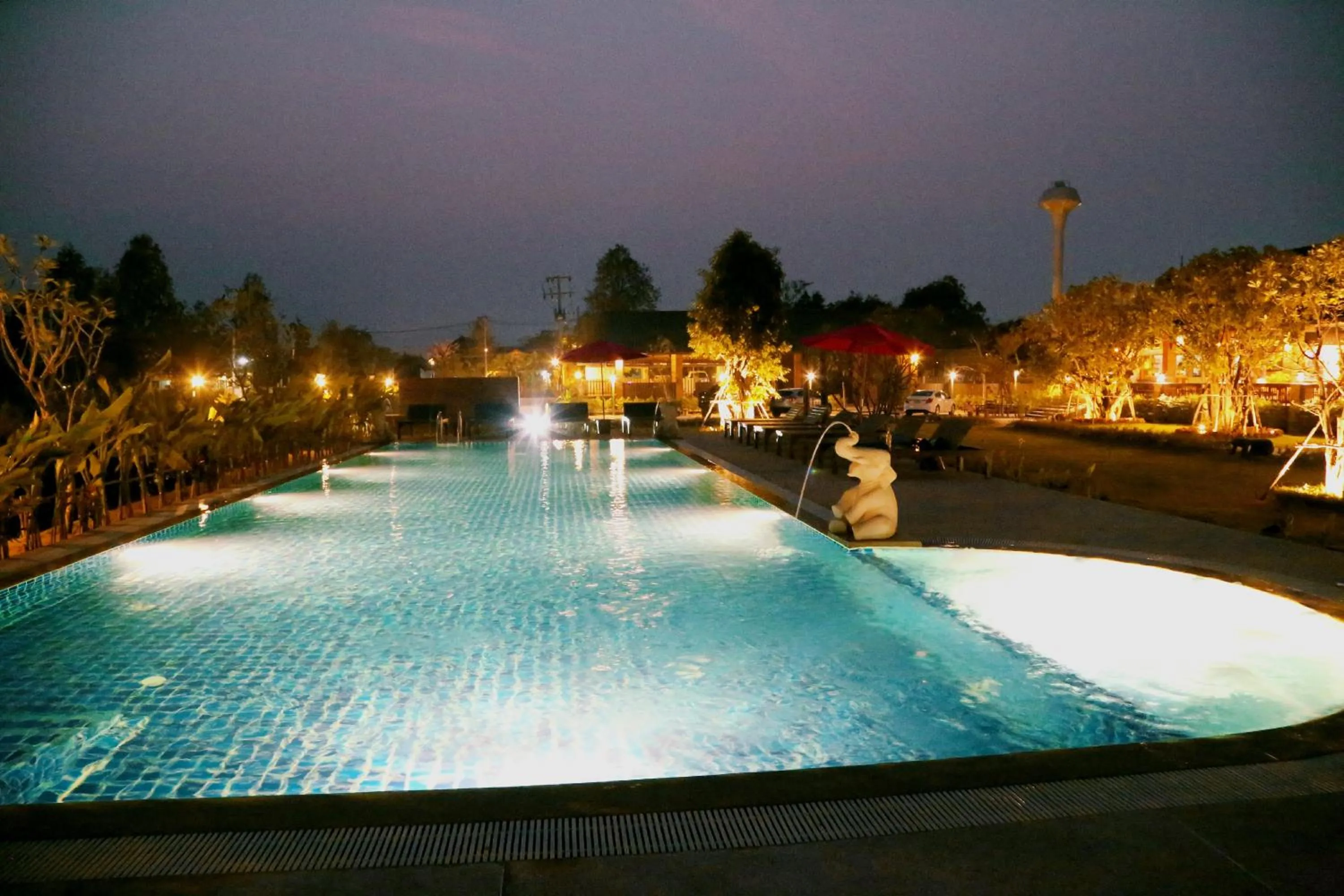 Swimming pool in Sawasdee Sukhothai Resort