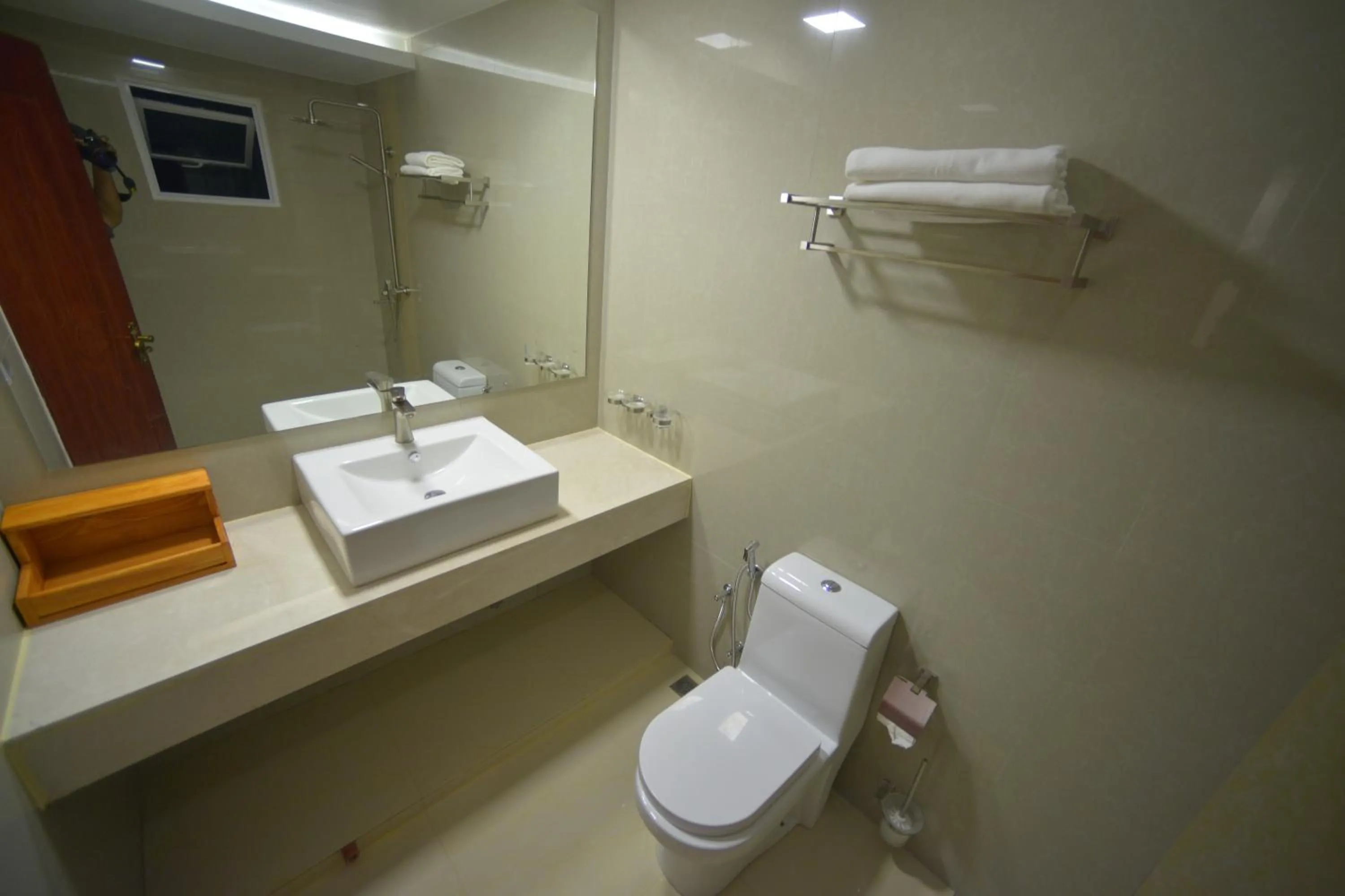 Bathroom in Hathaa Beach Maldives