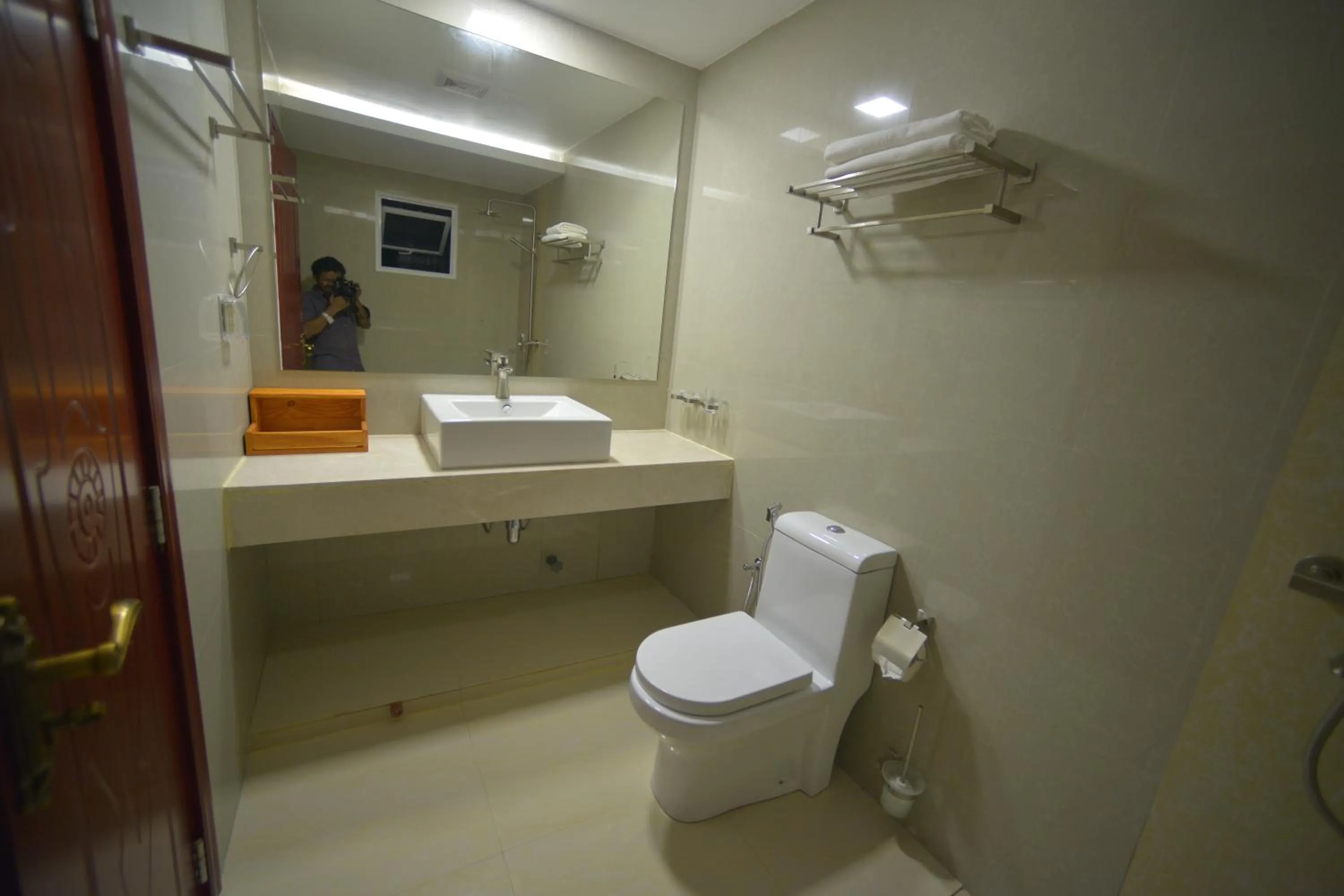 Bathroom in Hathaa Beach Maldives