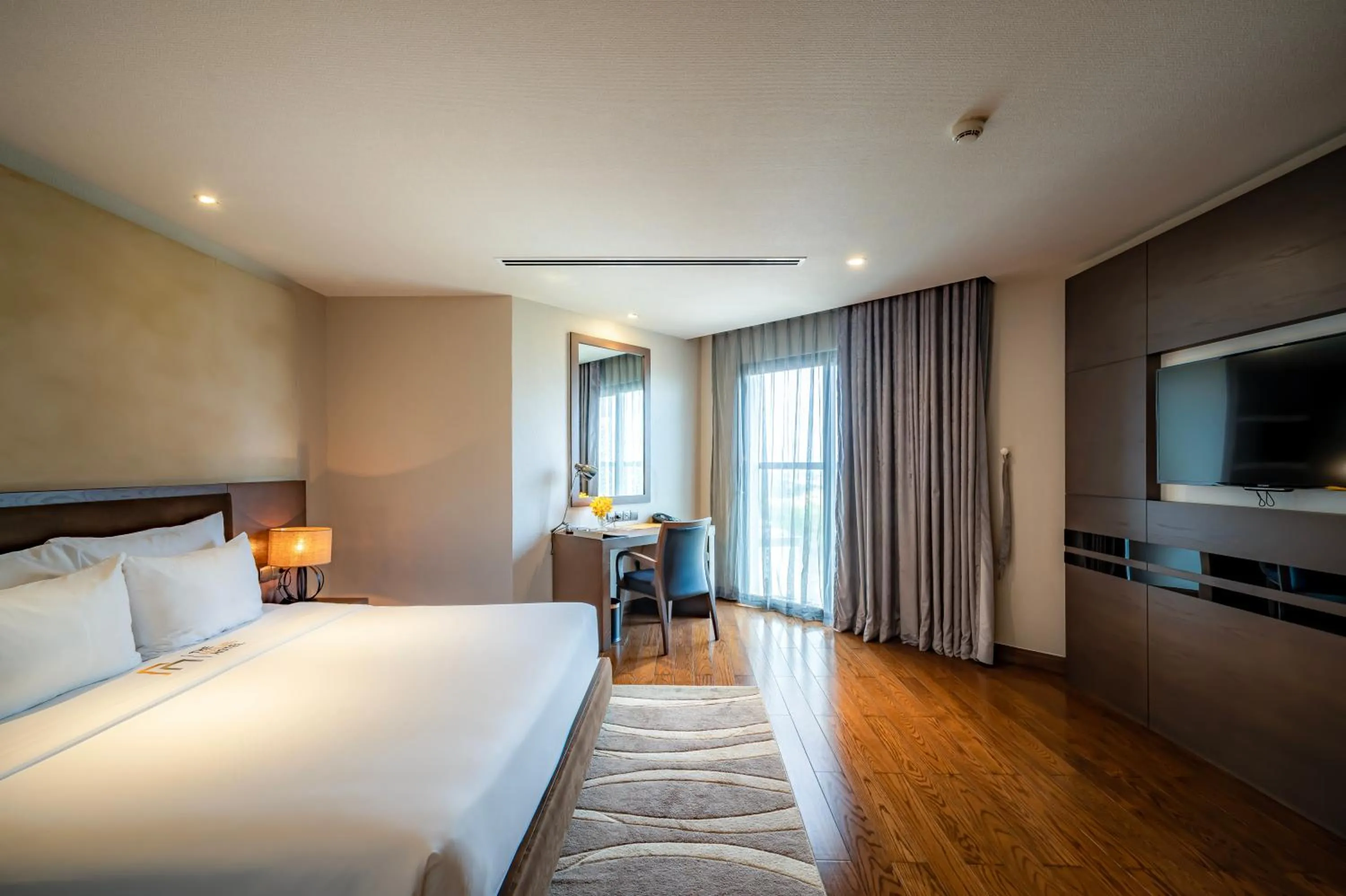 Bedroom, Bed in The Malibu Hotel