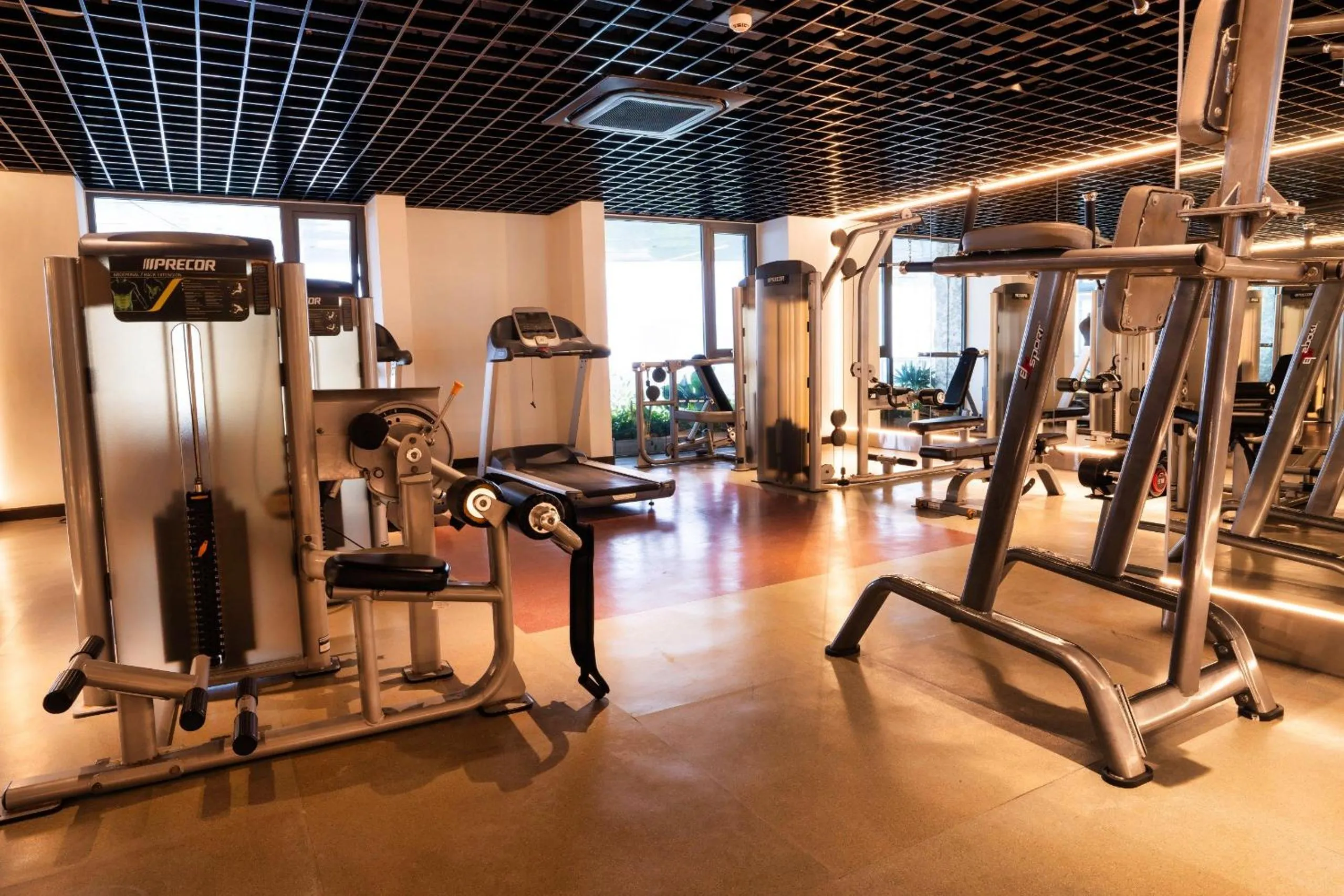 Fitness centre/facilities in The Malibu Hotel