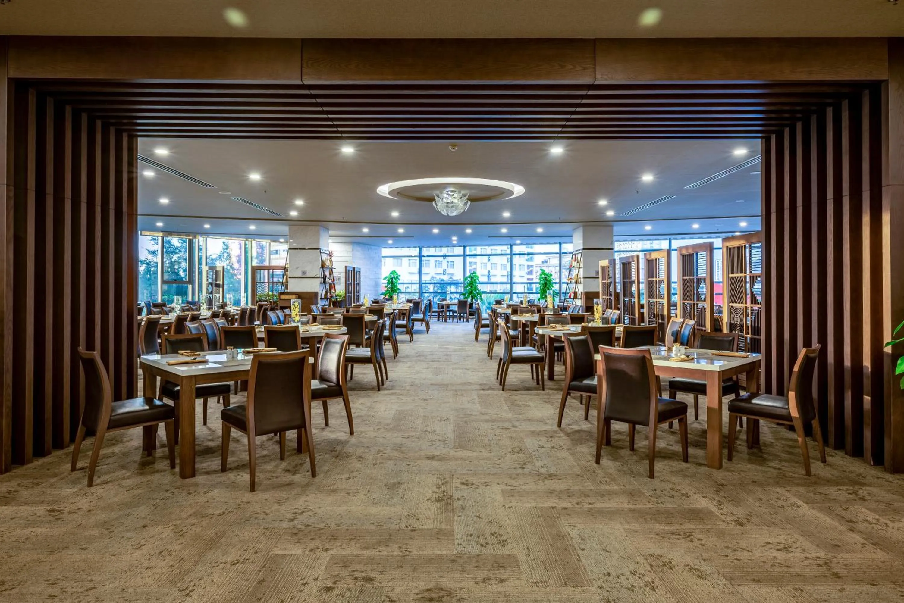 Restaurant/places to eat in The Malibu Hotel