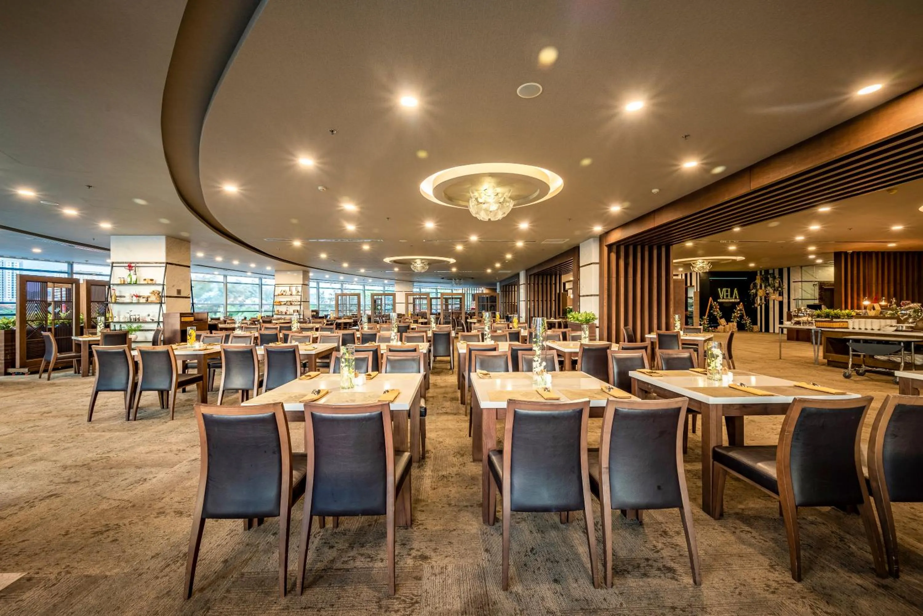 Restaurant/places to eat in The Malibu Hotel