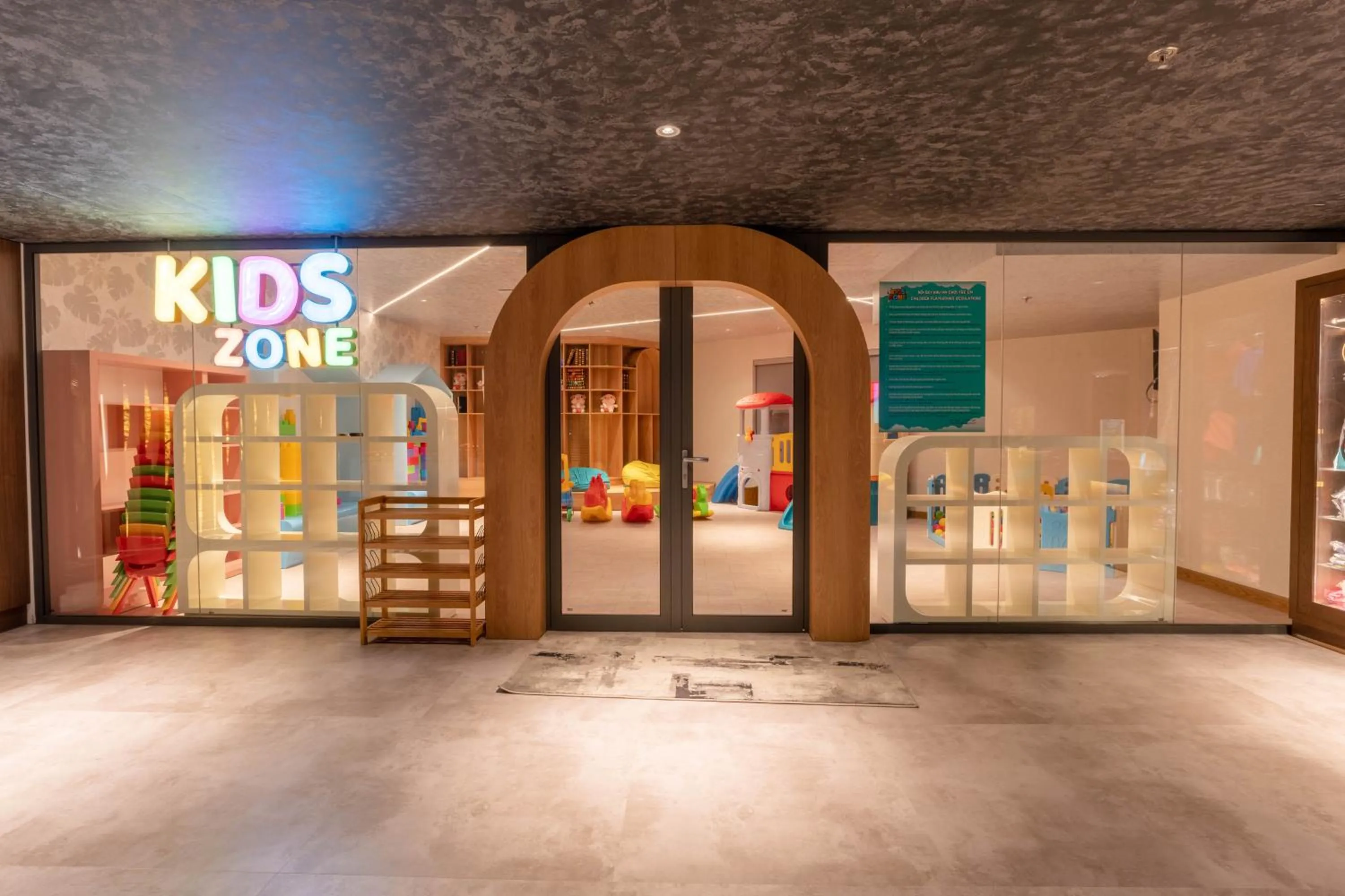 Kids's club in The Malibu Hotel