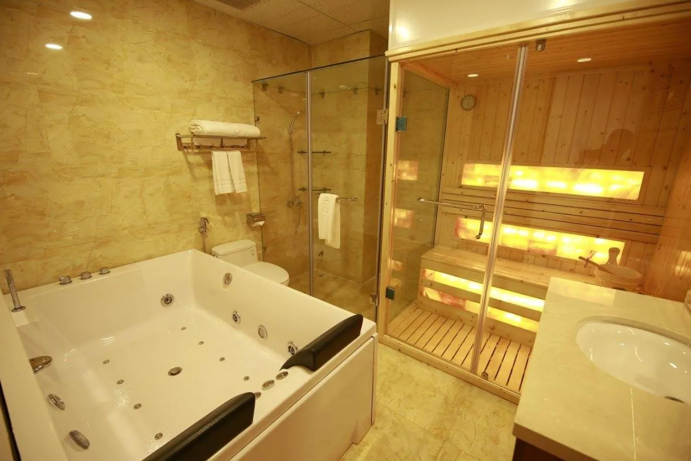 Bathroom in Kim Hoa Hotel