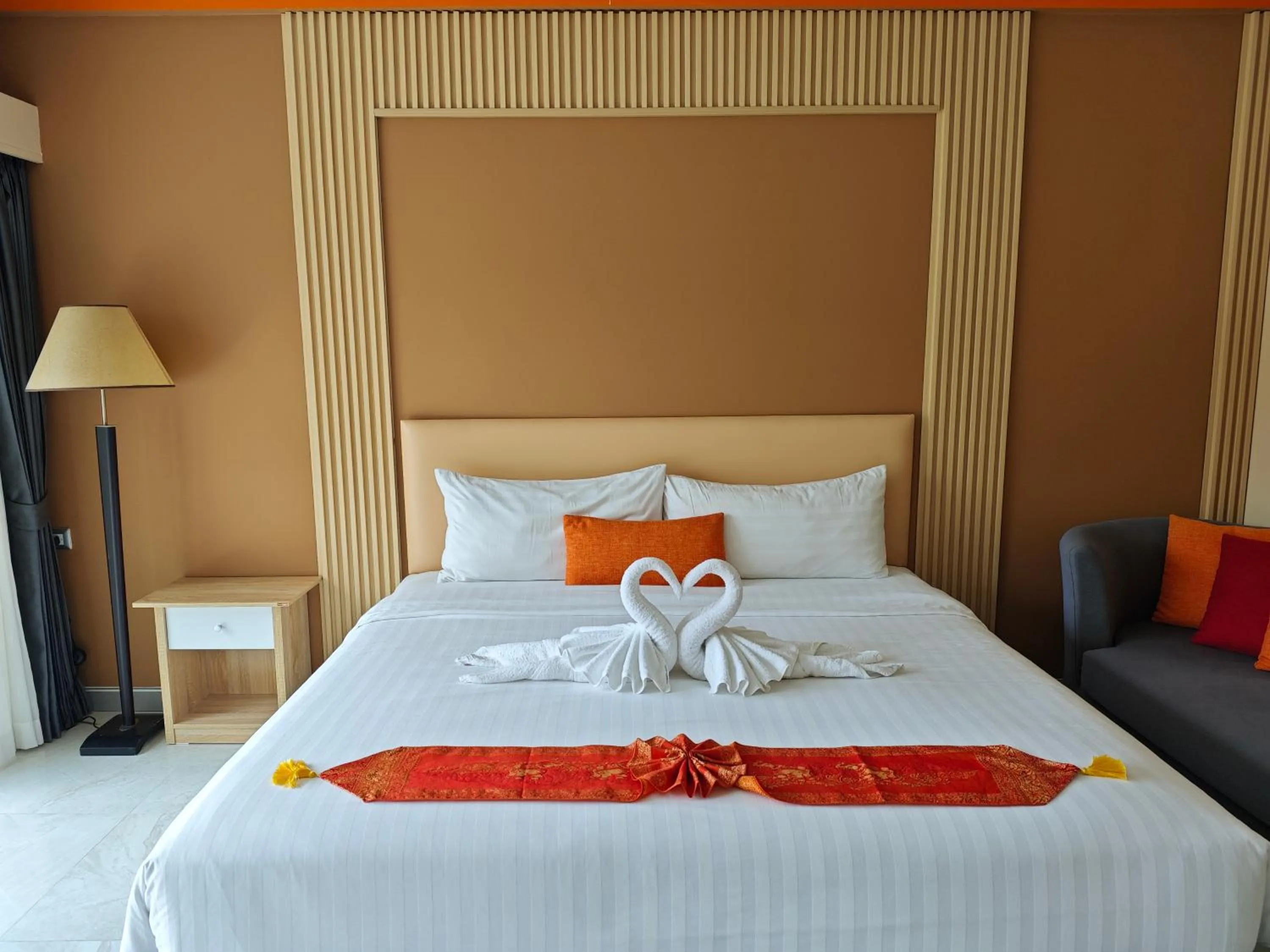 Bed in Chabana Kamala Hotel