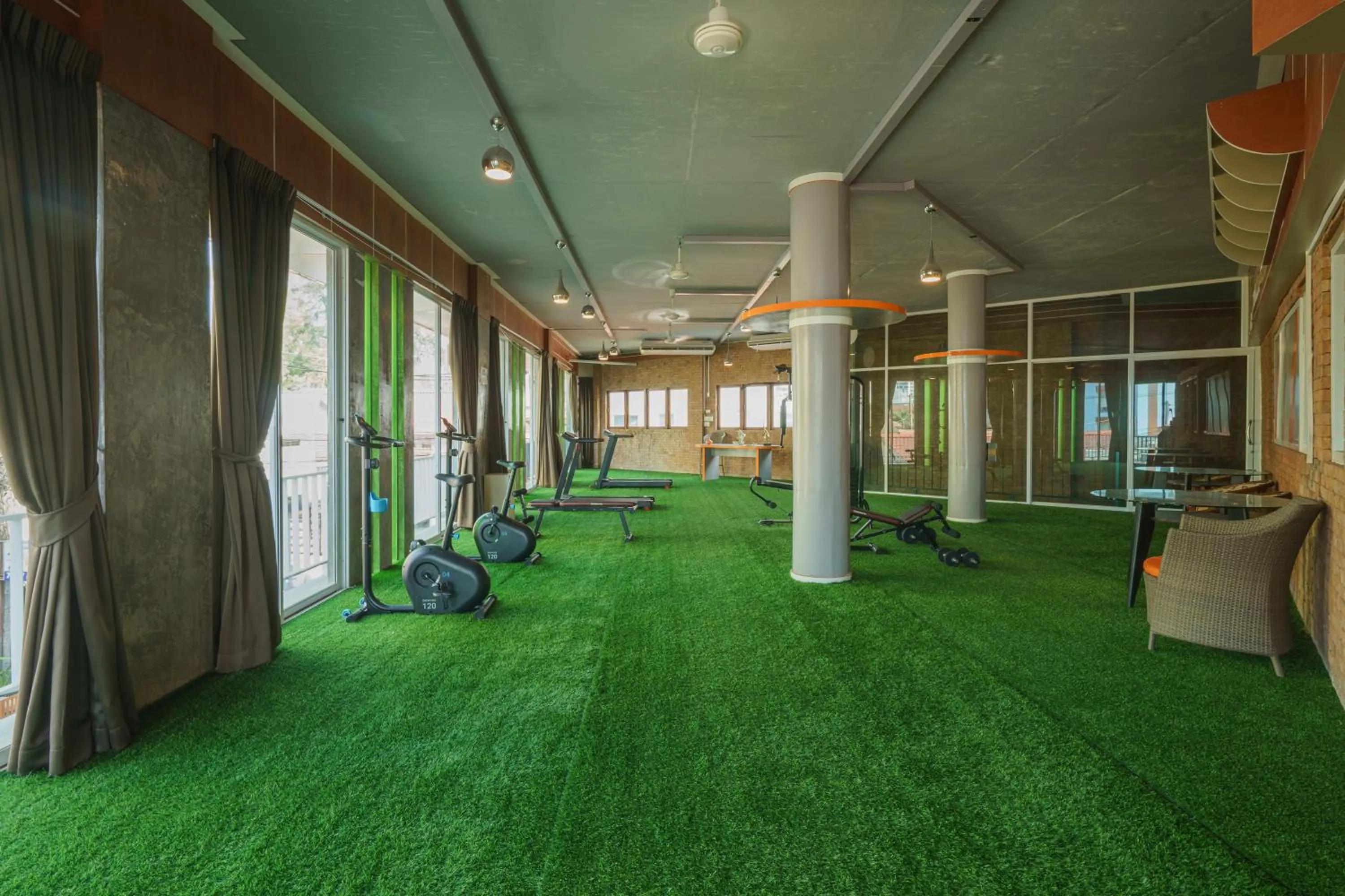 Fitness centre/facilities in Chabana Kamala Hotel