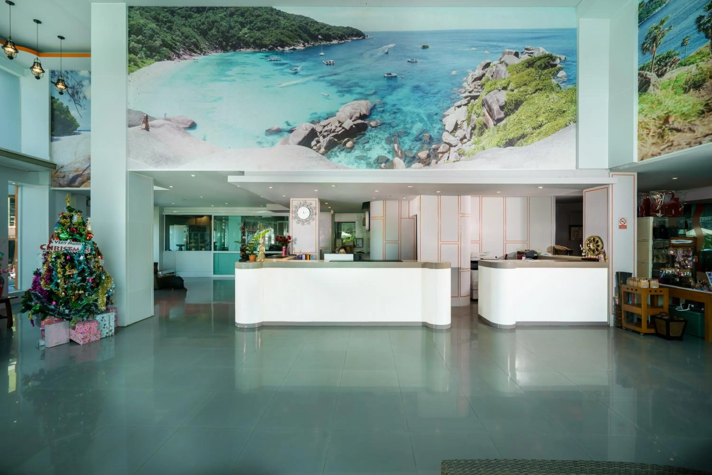Lobby or reception in Chabana Kamala Hotel