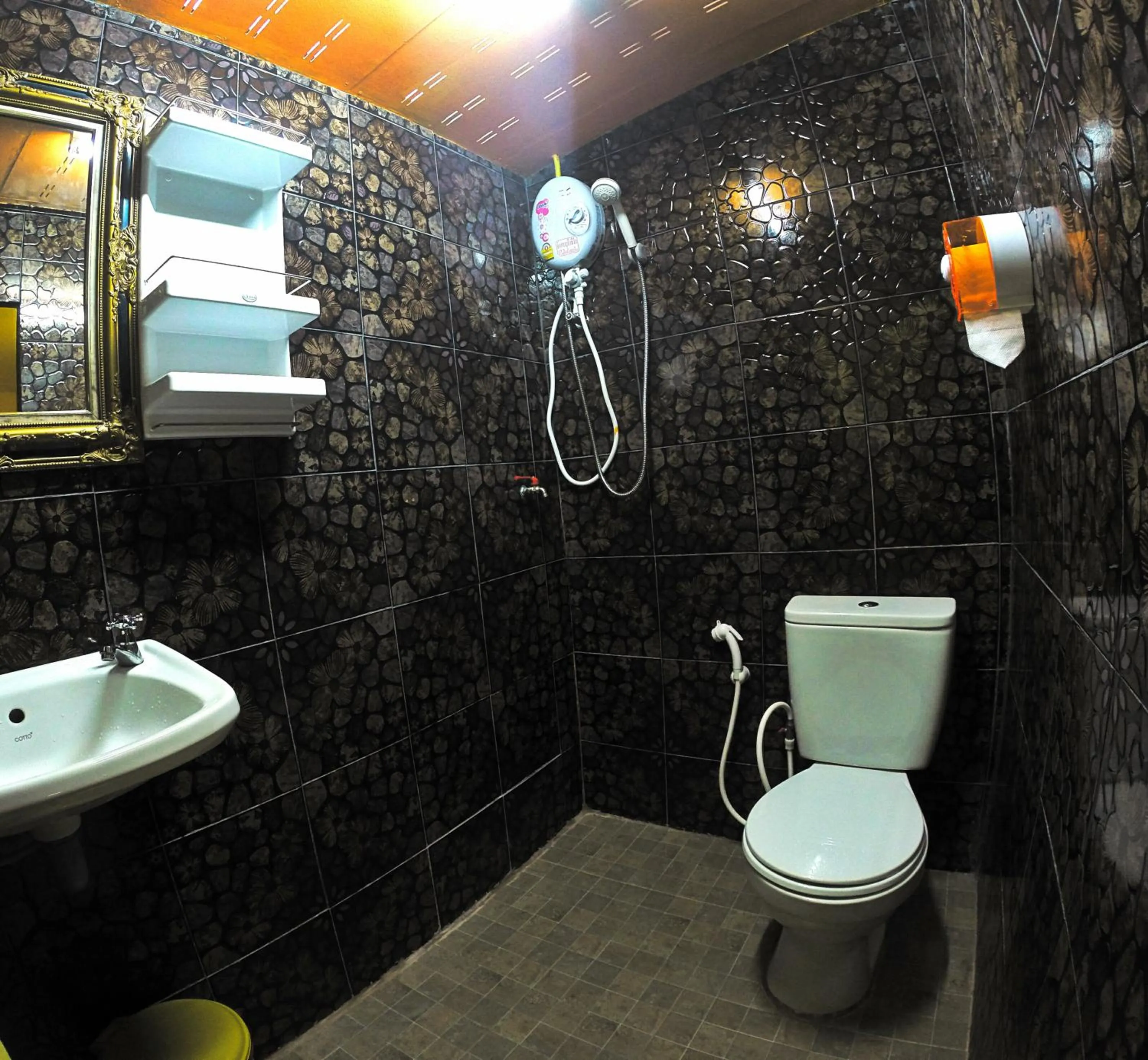 Photo of the whole room in Khao Chang View Resort