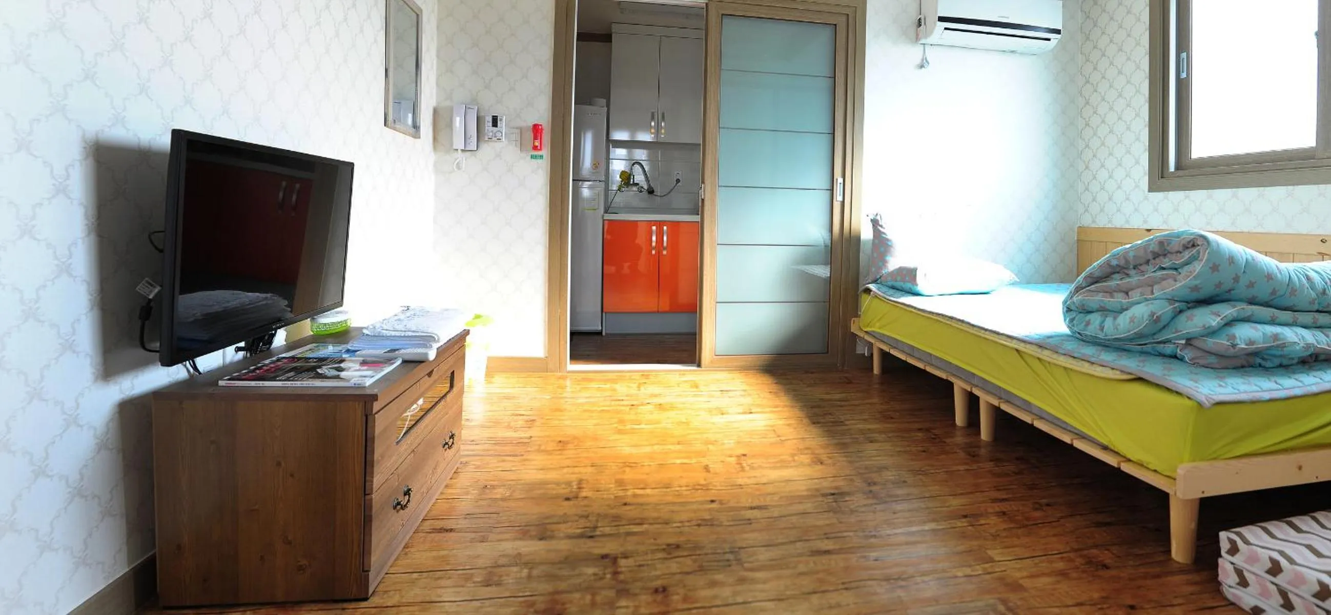 Bed in The 1st Andong Hostel