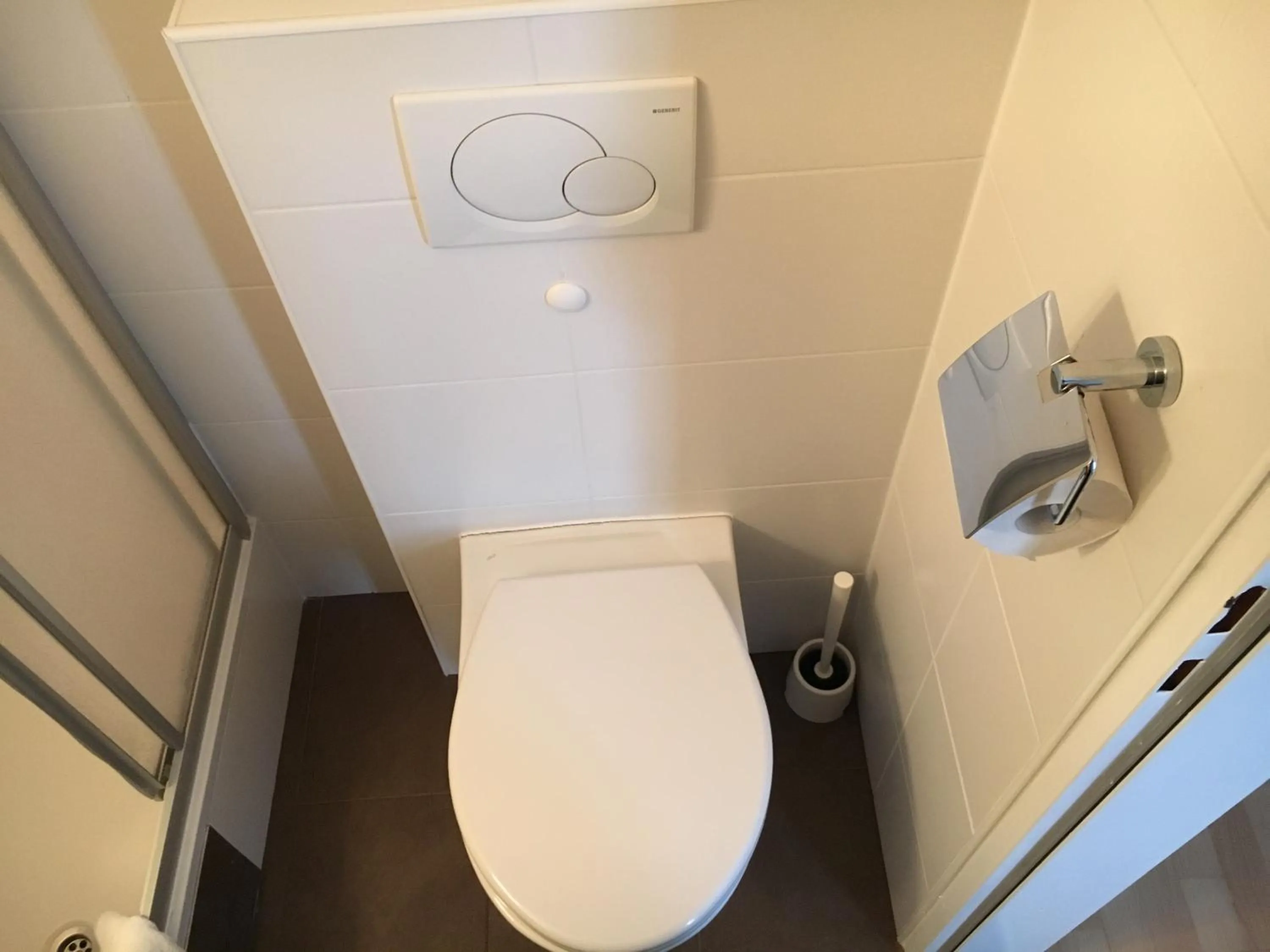 Toilet in Pension Ani