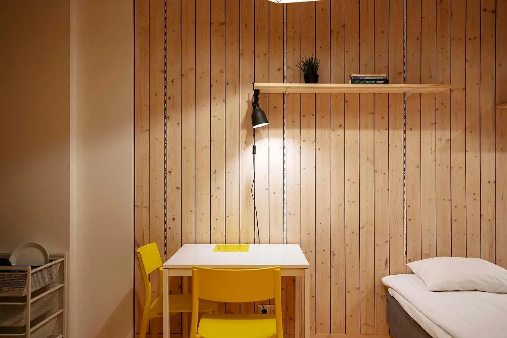 Quadruple Room with Private Bathroom and Kitchenette in Hektor Design Hostel Quadruple Room with Private Bathroom and Kitchenette in Hektor Design Hostel