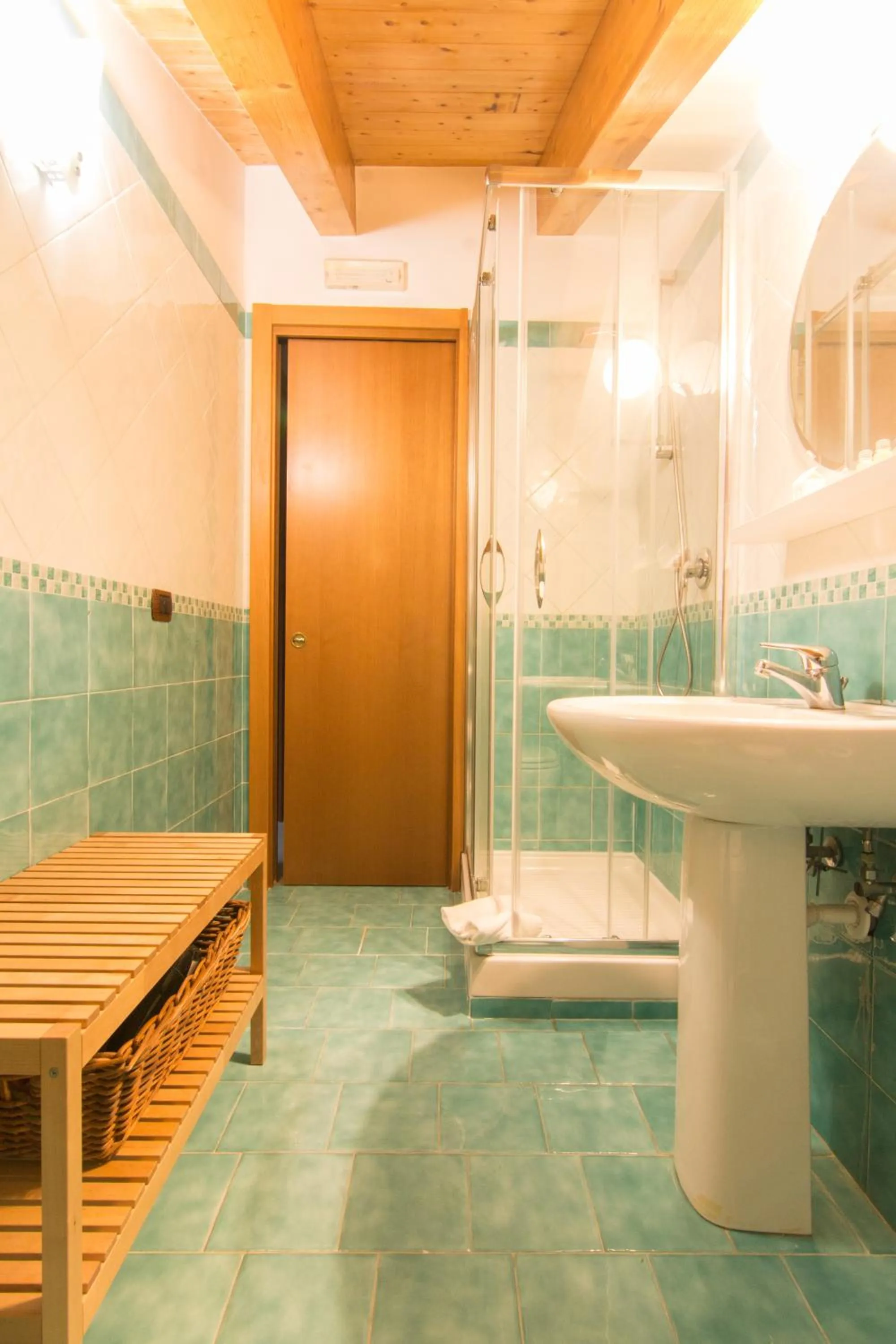 Shower in B&B Sotto un Tetto