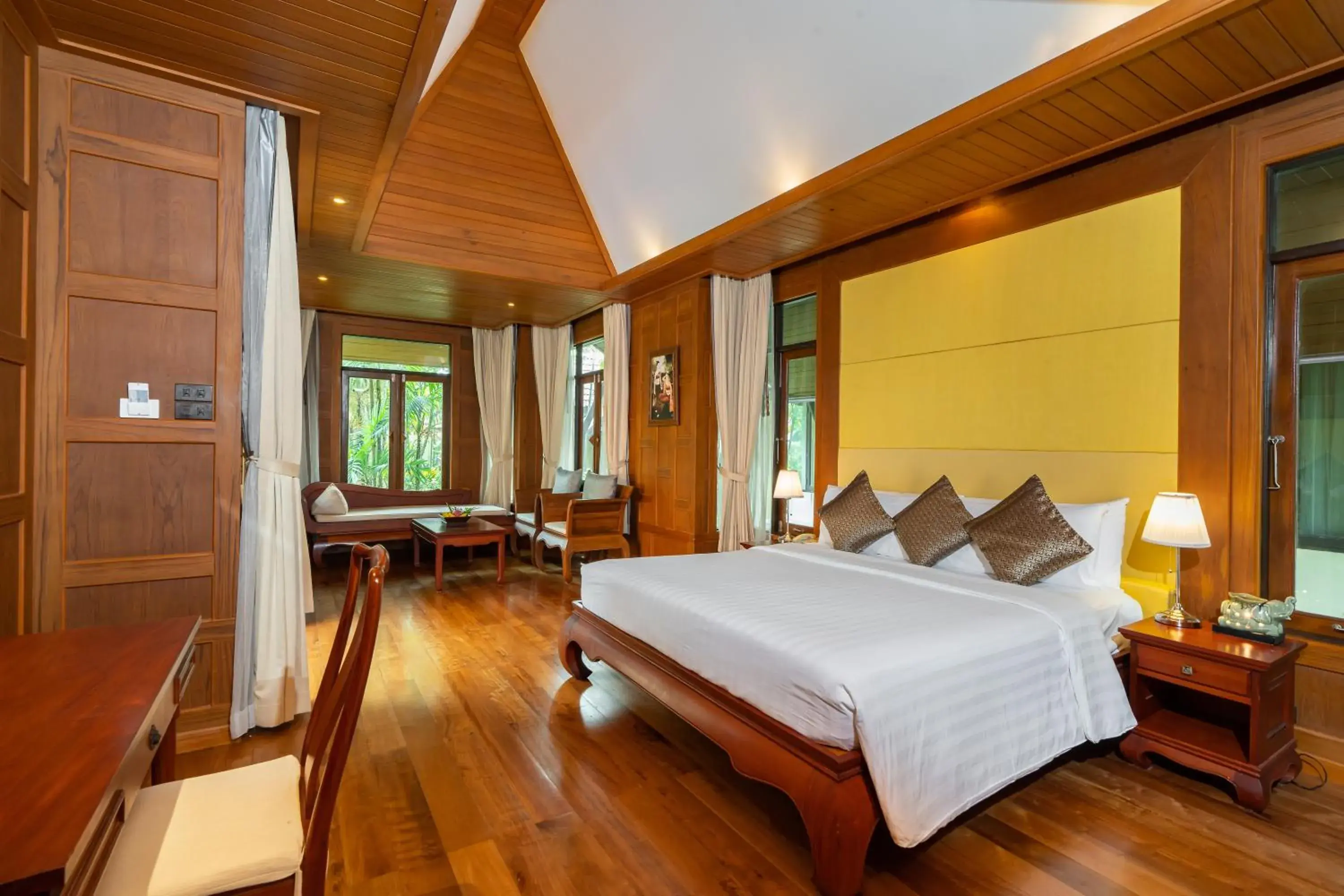 Family Pool Villa in Koh Chang Paradise Resort & Spa Family Pool Villa in Koh Chang Paradise Resort & Spa