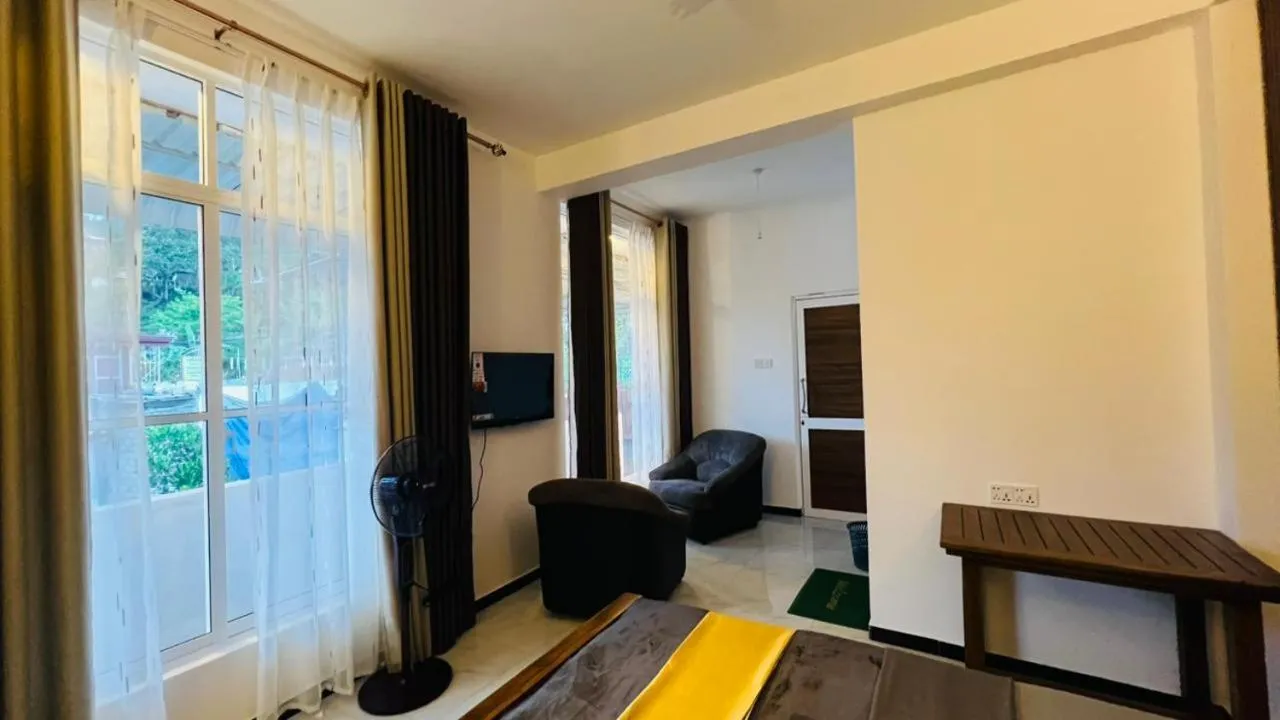 Ayos Hill Adam's Peak Free Shuttle