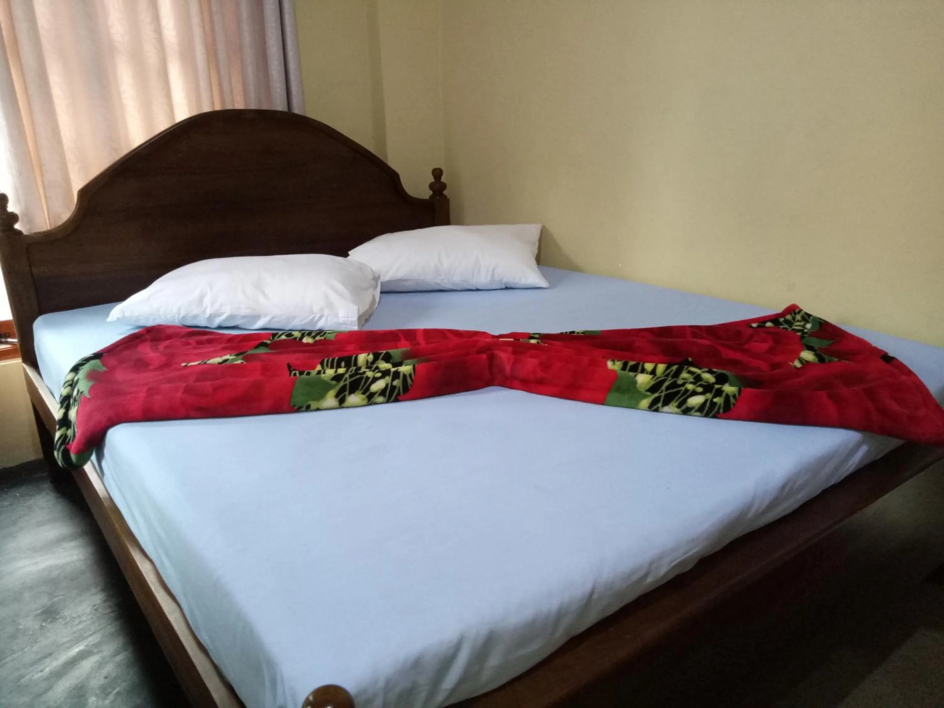 Bed in Ayos Hill Adam's Peak Free Shuttle