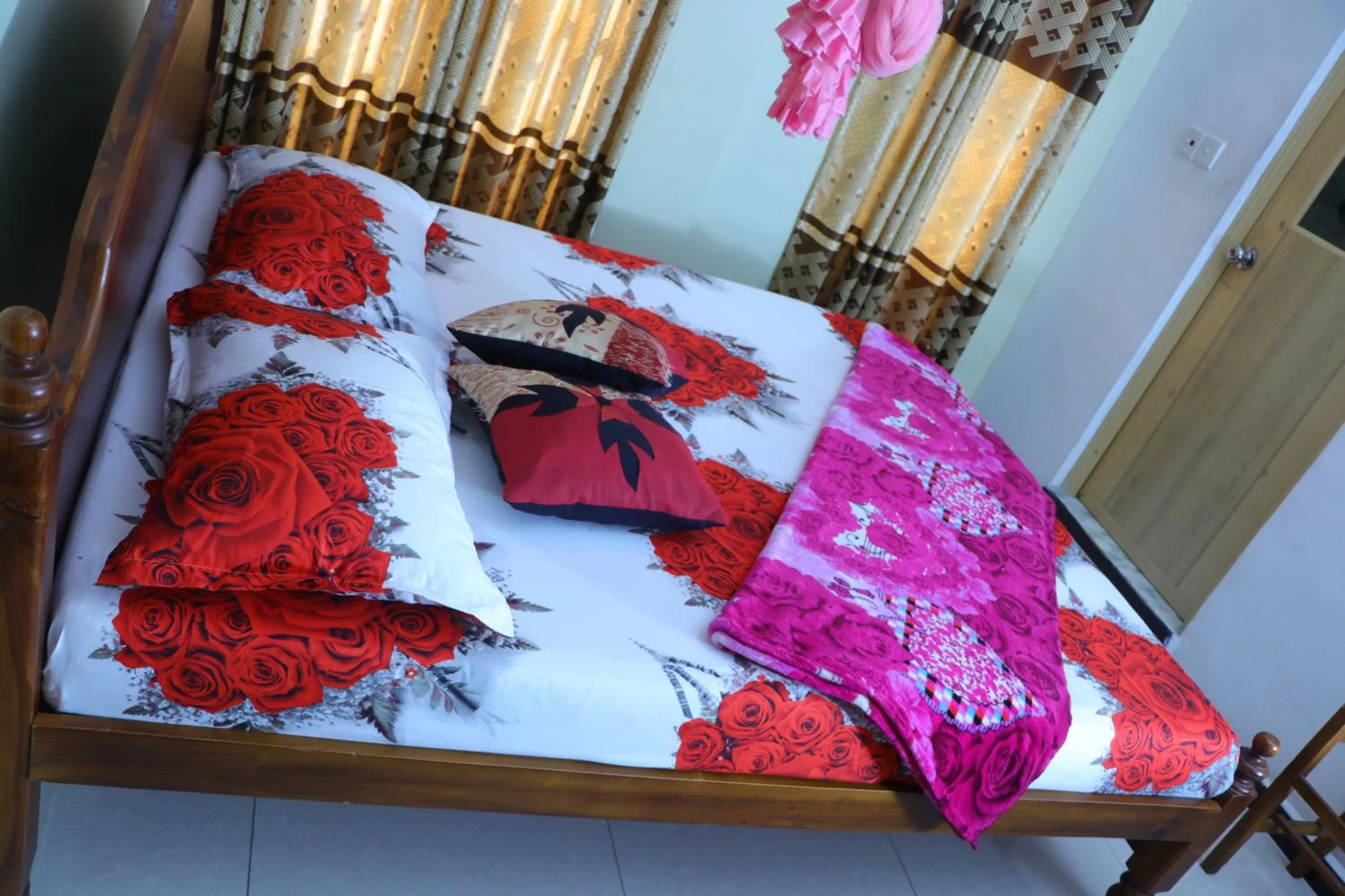 Bed in Ayos Hill Adam's Peak Free Shuttle