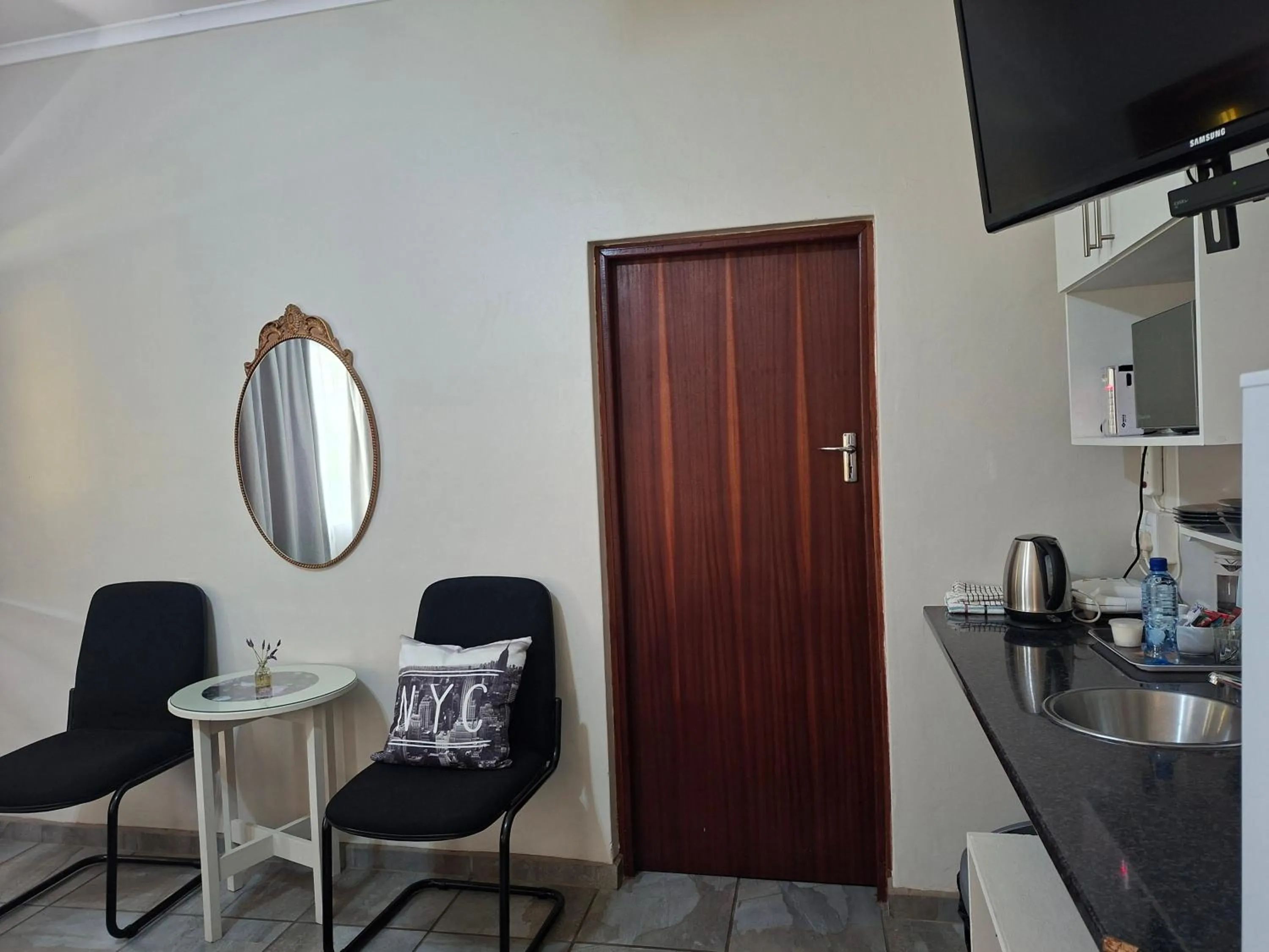 Kitchen or kitchenette in Altenburgh Accommodation - Apartments