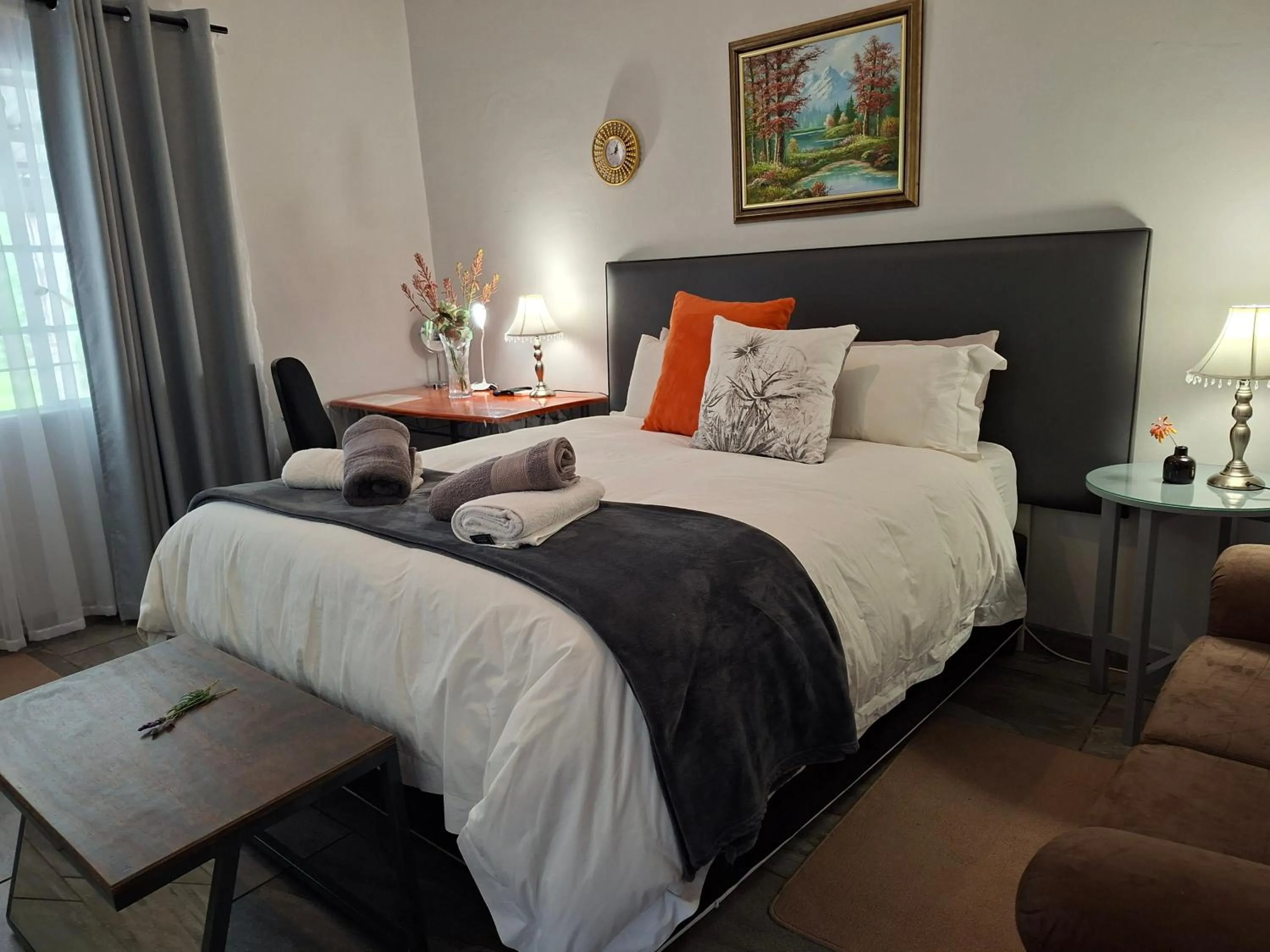 Bedroom, Bed in Altenburgh Accommodation - Apartments