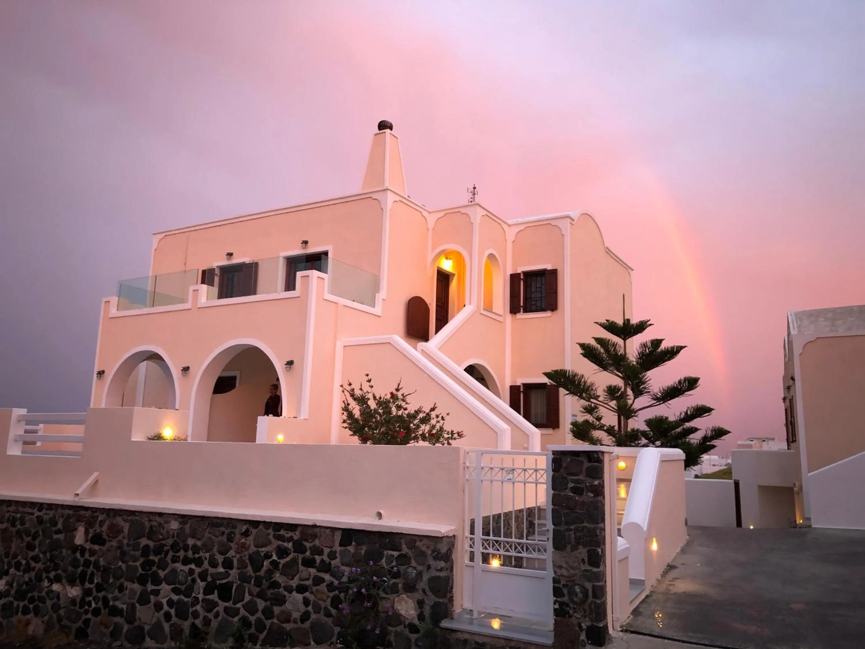 Property building in Akrotiri Apartments