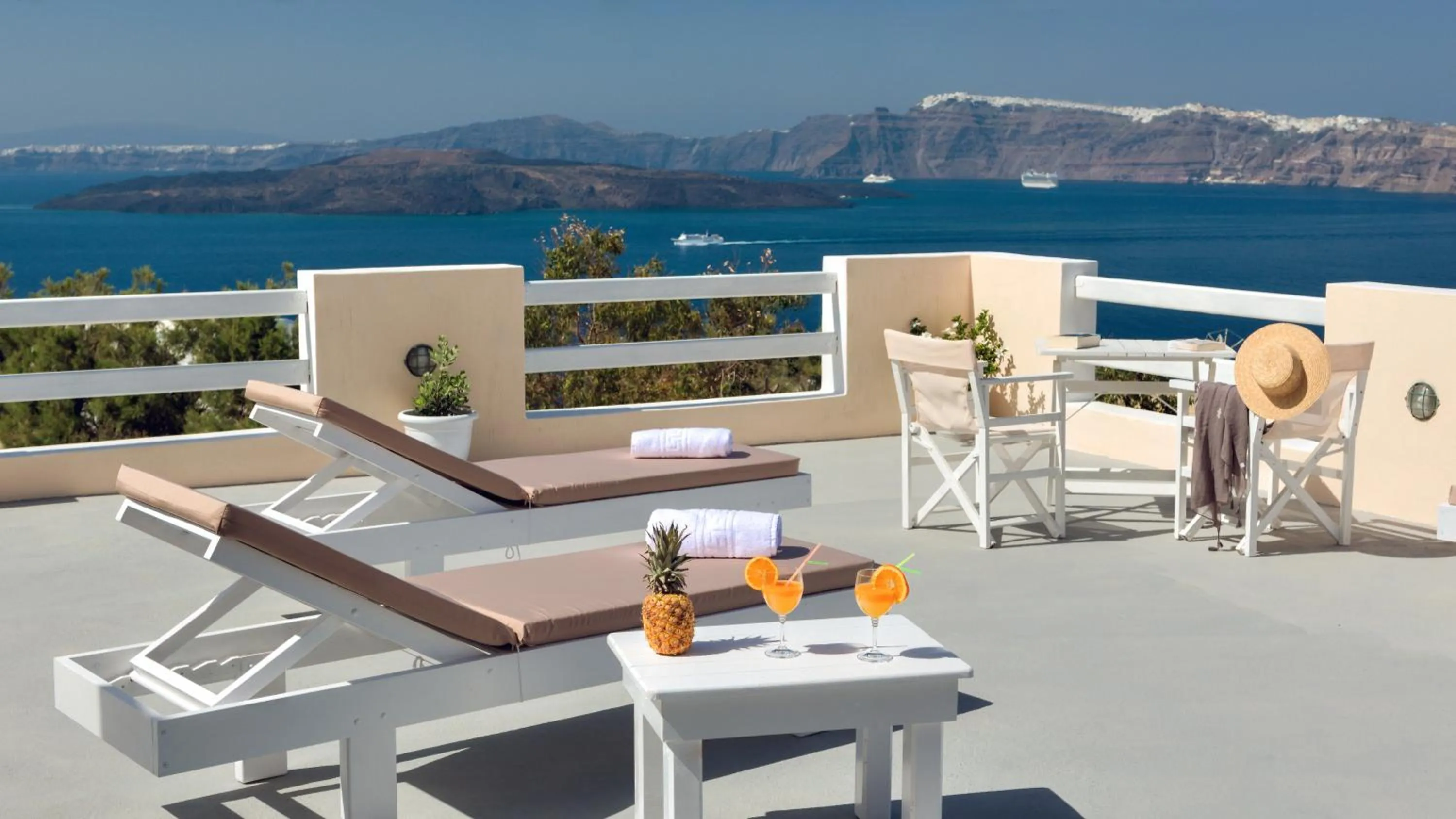 Balcony/Terrace in Akrotiri Apartments