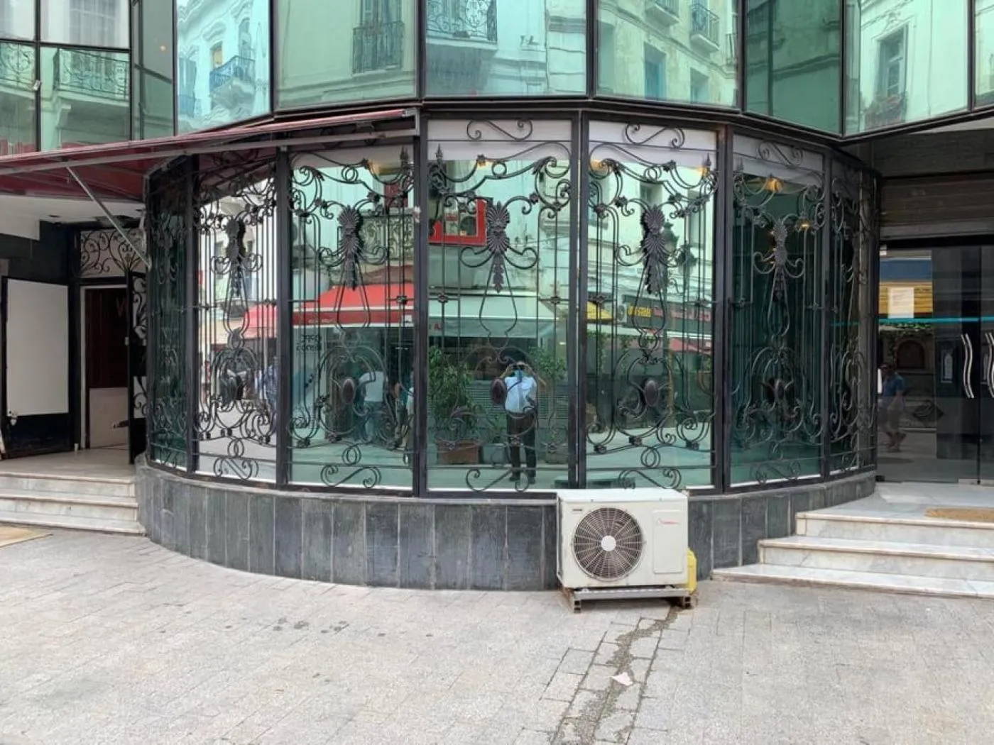 Facade/entrance in Hotel Tunisie Confort