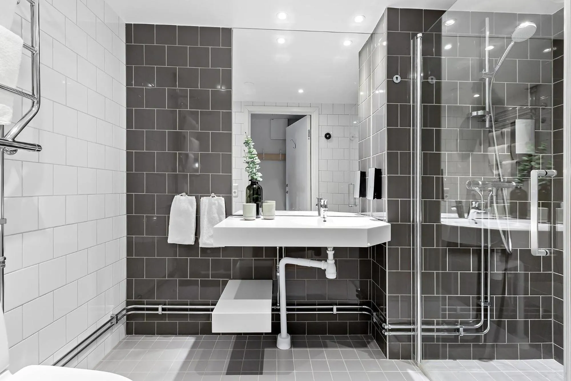 Shower in Forenom Hotels & Apartments Kista