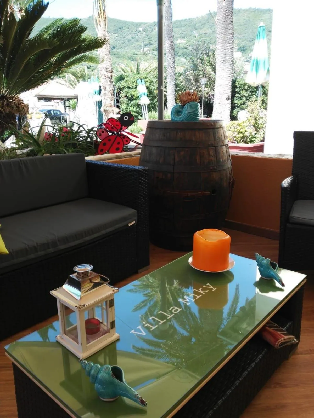 Communal lounge/ TV room in Residence Villa Miky