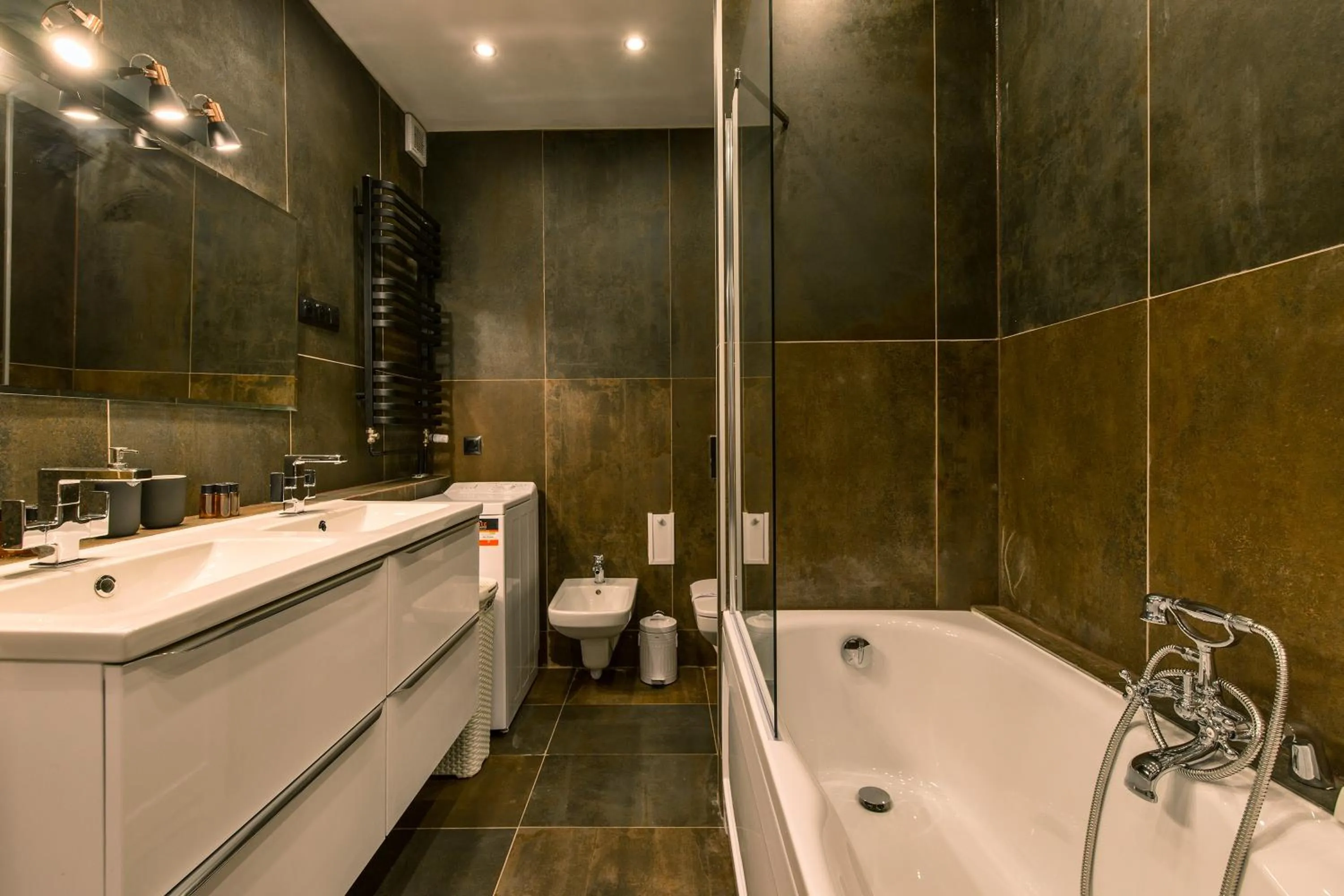 Bathroom in Galeria Italiana Apartments