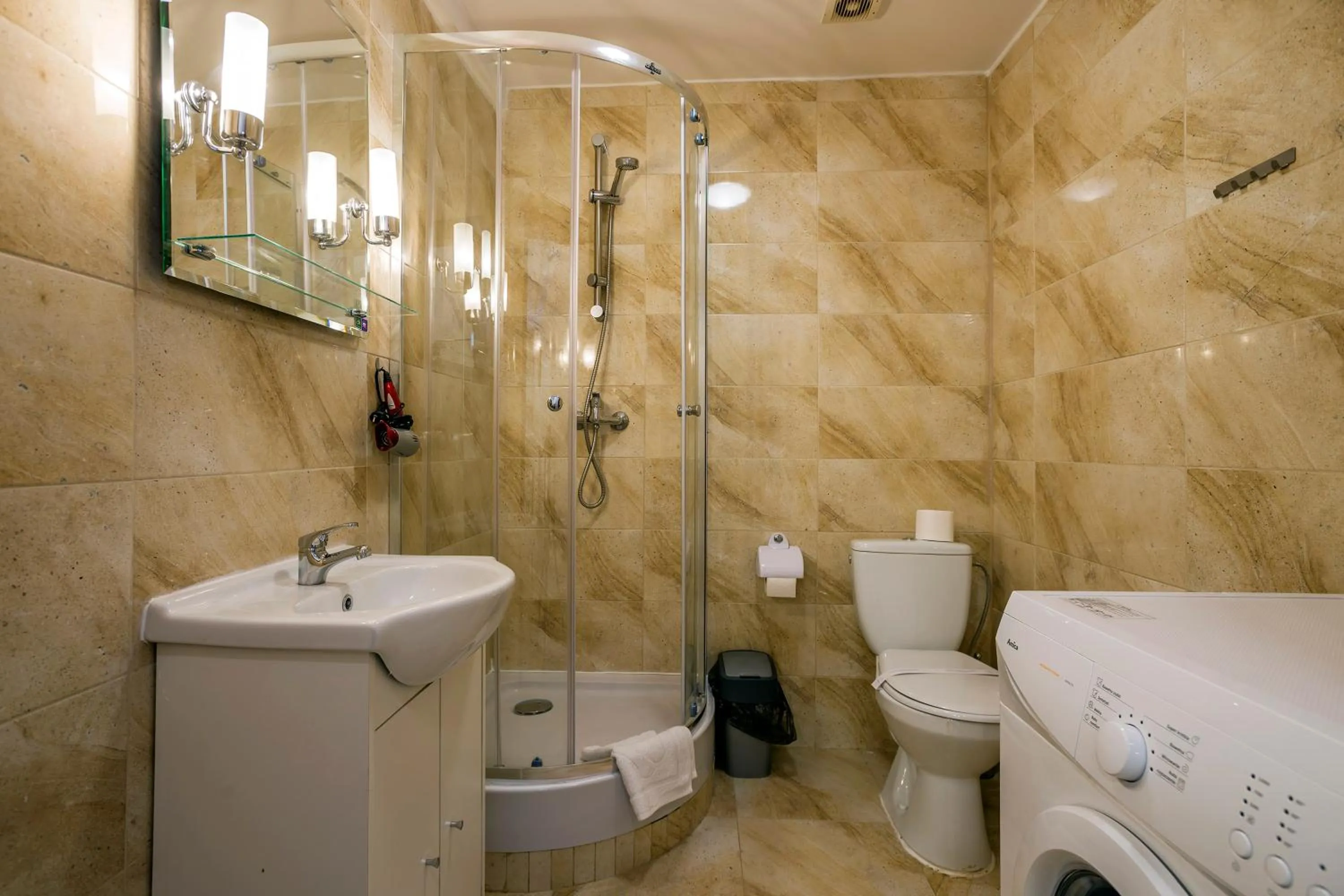Bathroom in Galeria Italiana Apartments