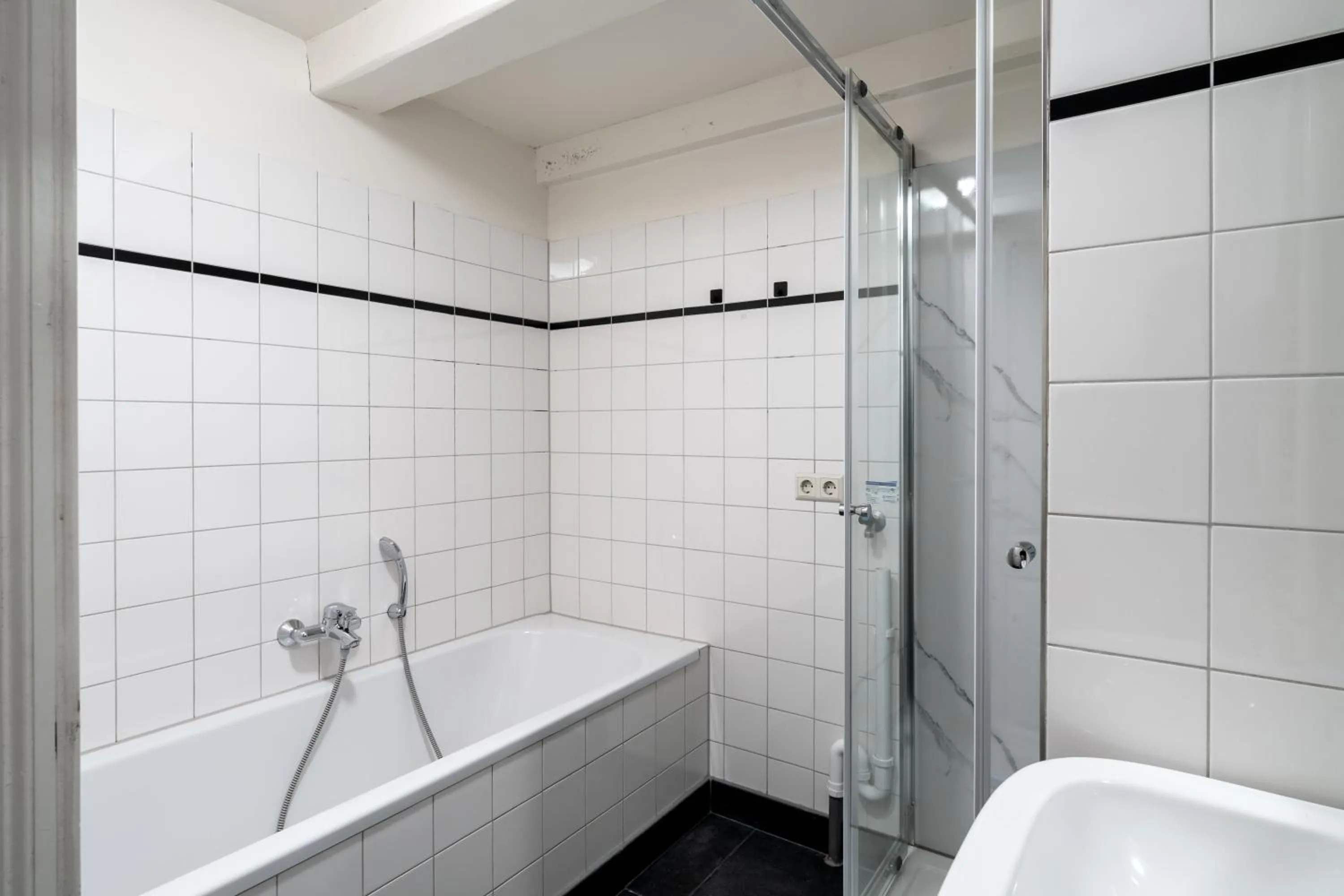 Bathroom in Amsterdam Centre Harbour Apartments