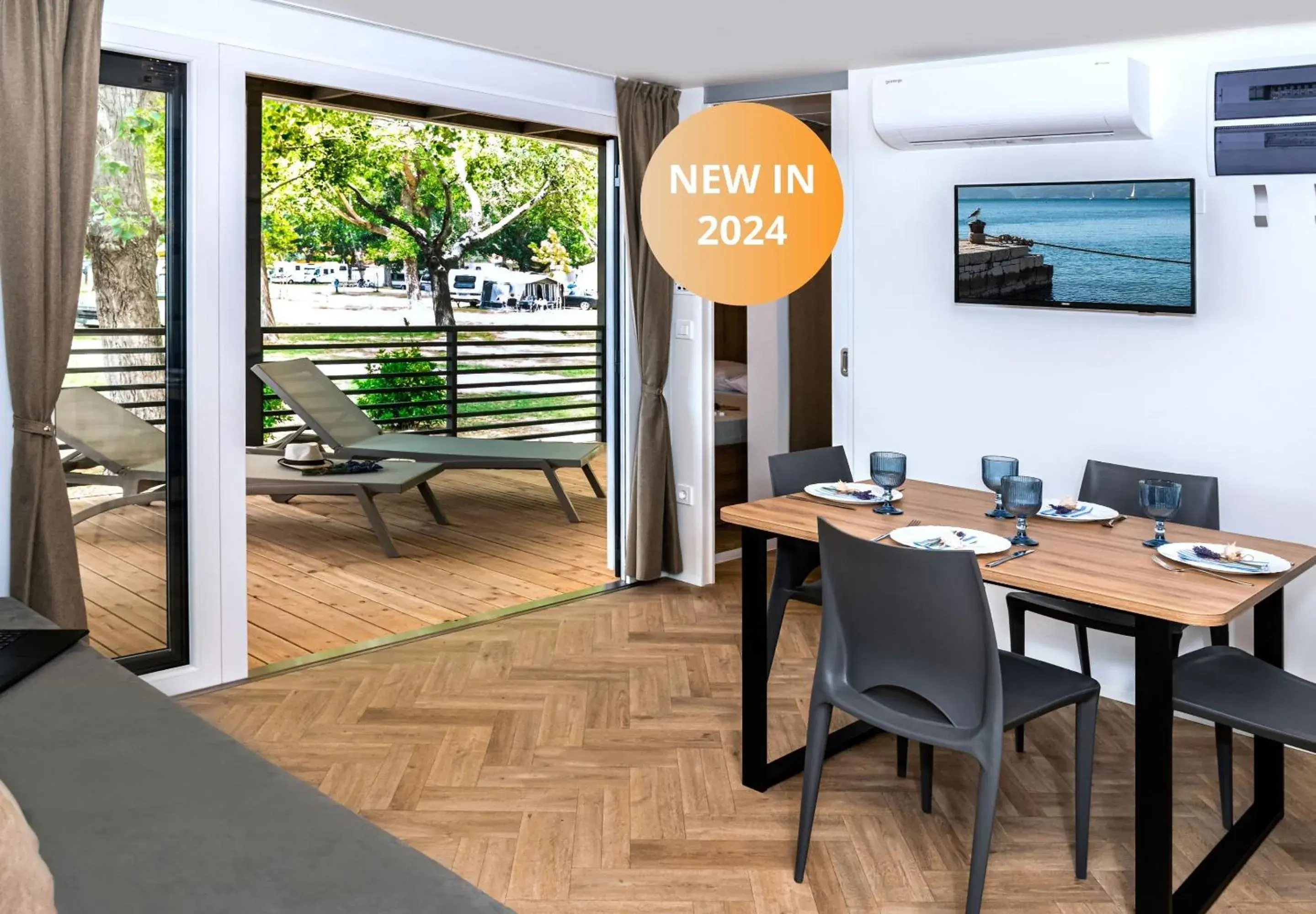 Mobile home Adria Superior 4+1 with Whirlpool (A) in Mobile Homes Camp Galeb Mobile home Adria Superior 4+1 with Whirlpool (A) in Mobile Homes Camp Galeb