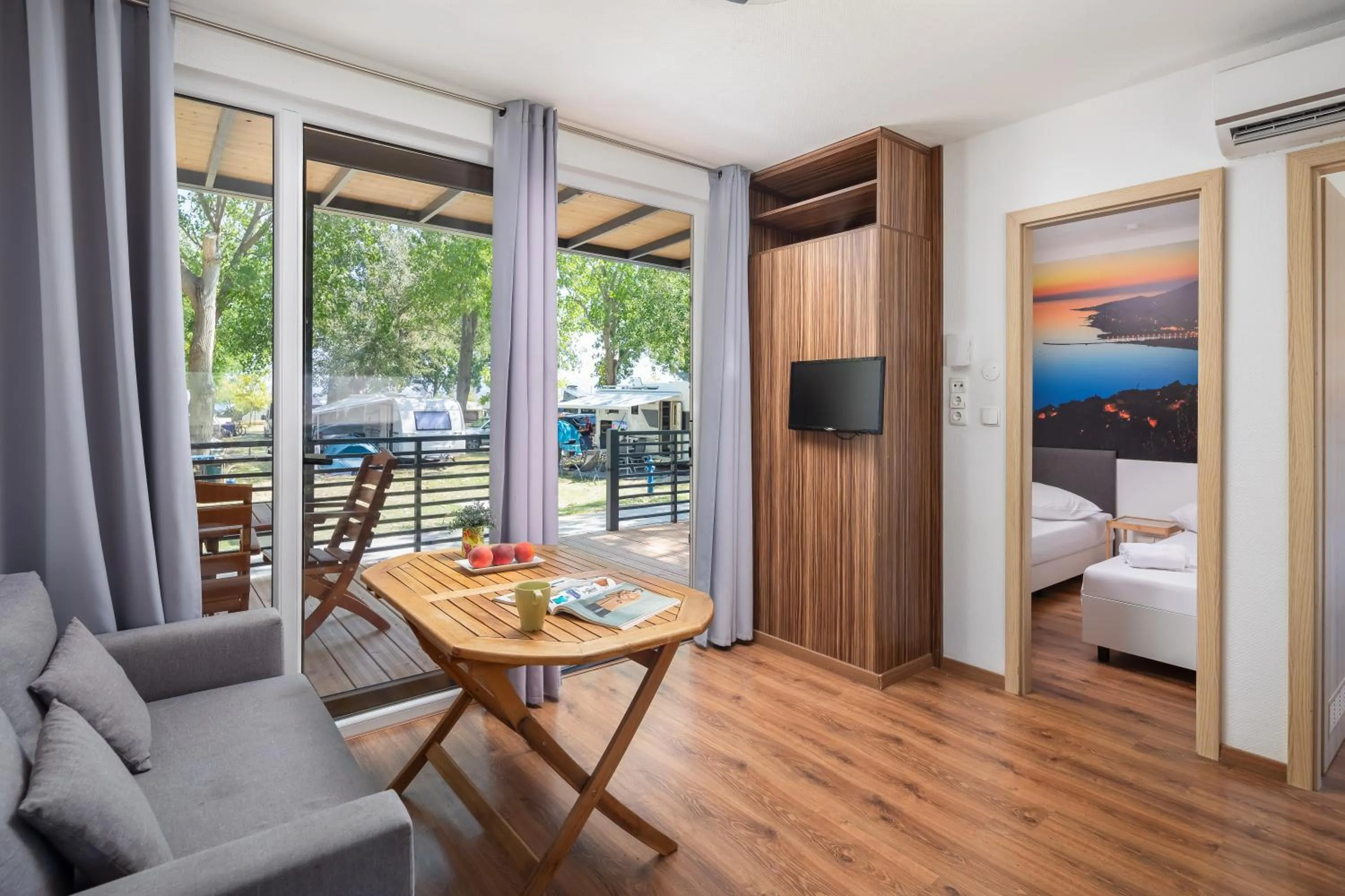 TV and multimedia, Bed in Camping Almissa