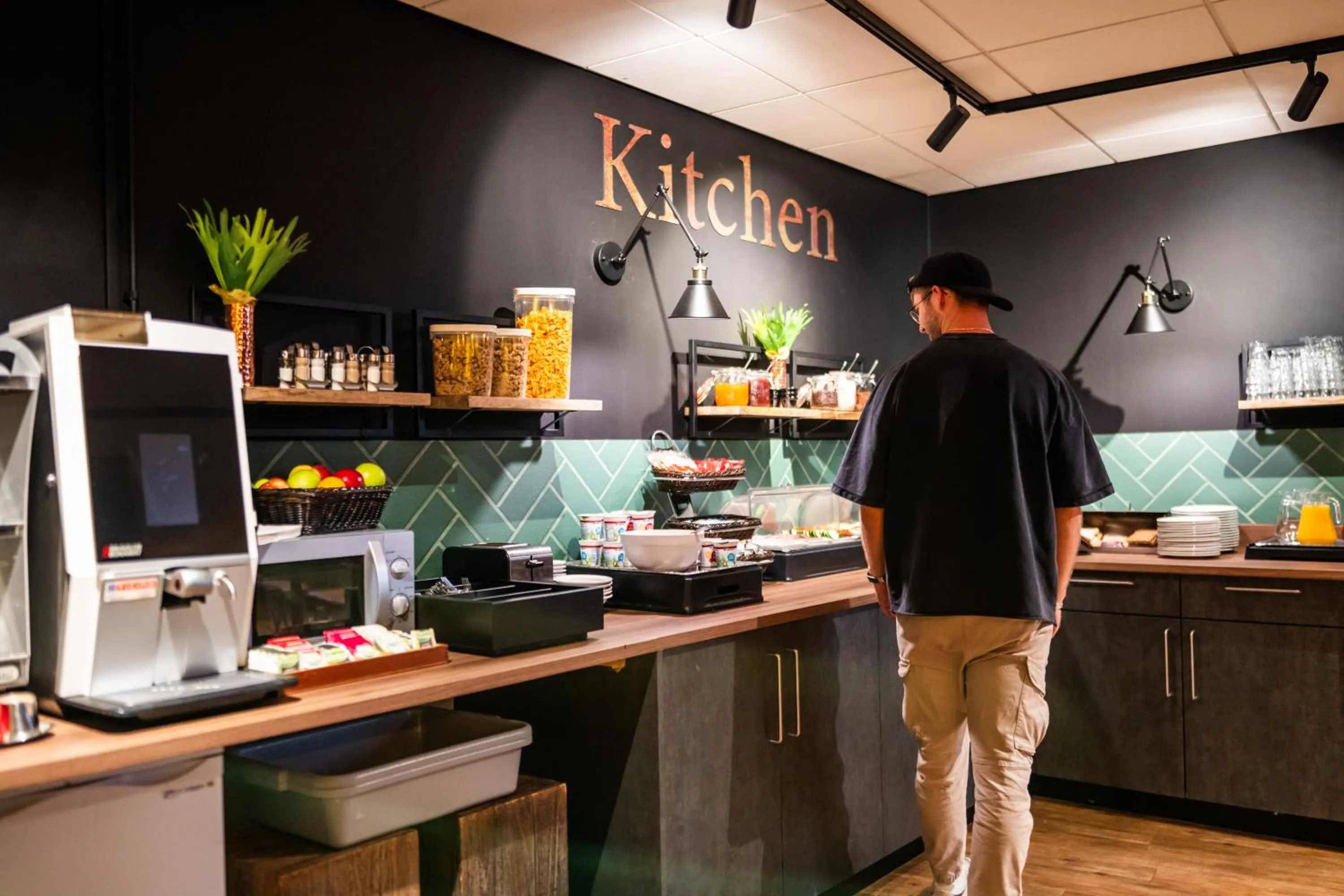 People in Bud Gett Hostels