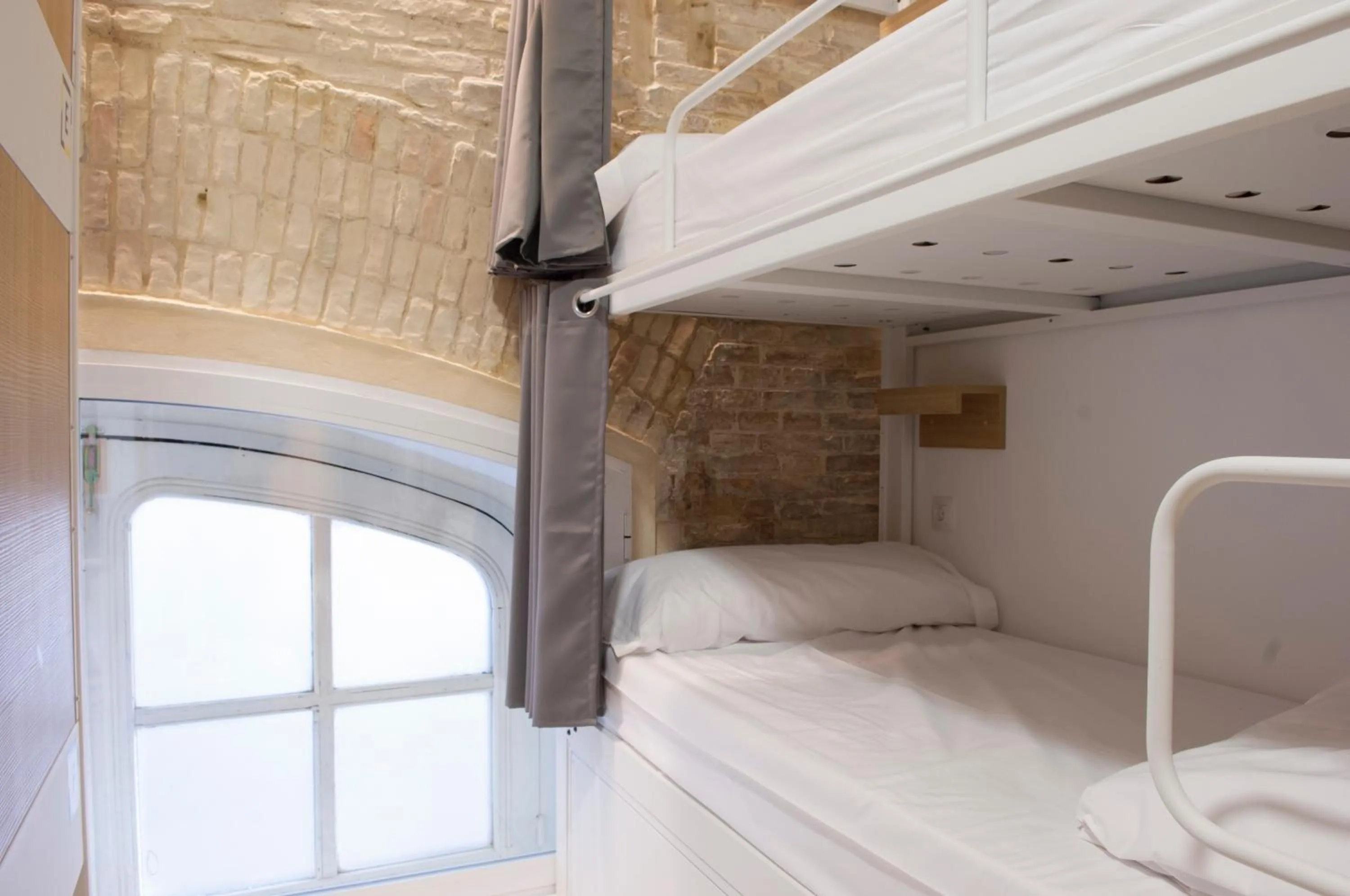 bunk bed, Bed in UP Hostel Valencia