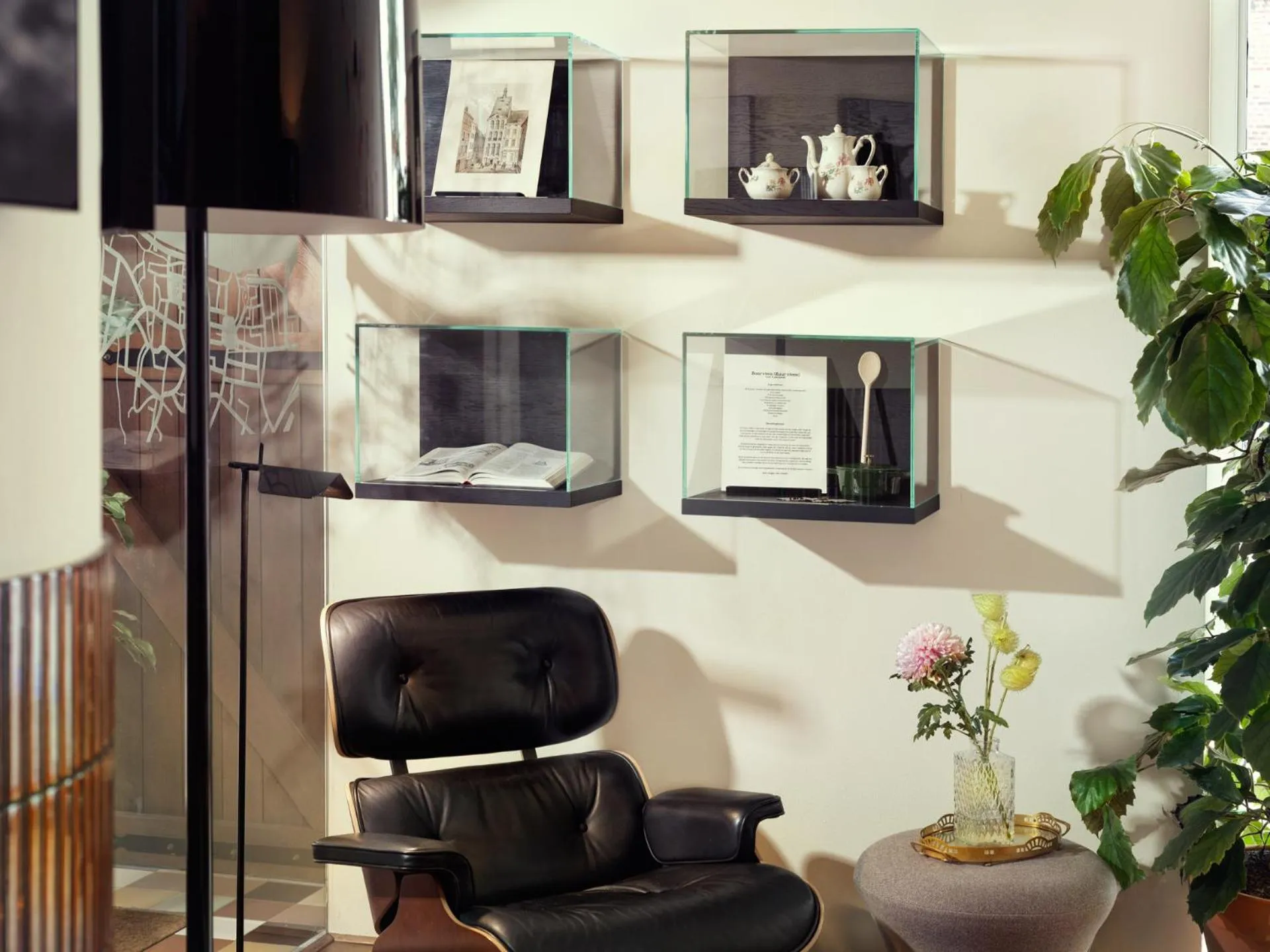 Lounge or bar in Townhouse Maastricht & Spa