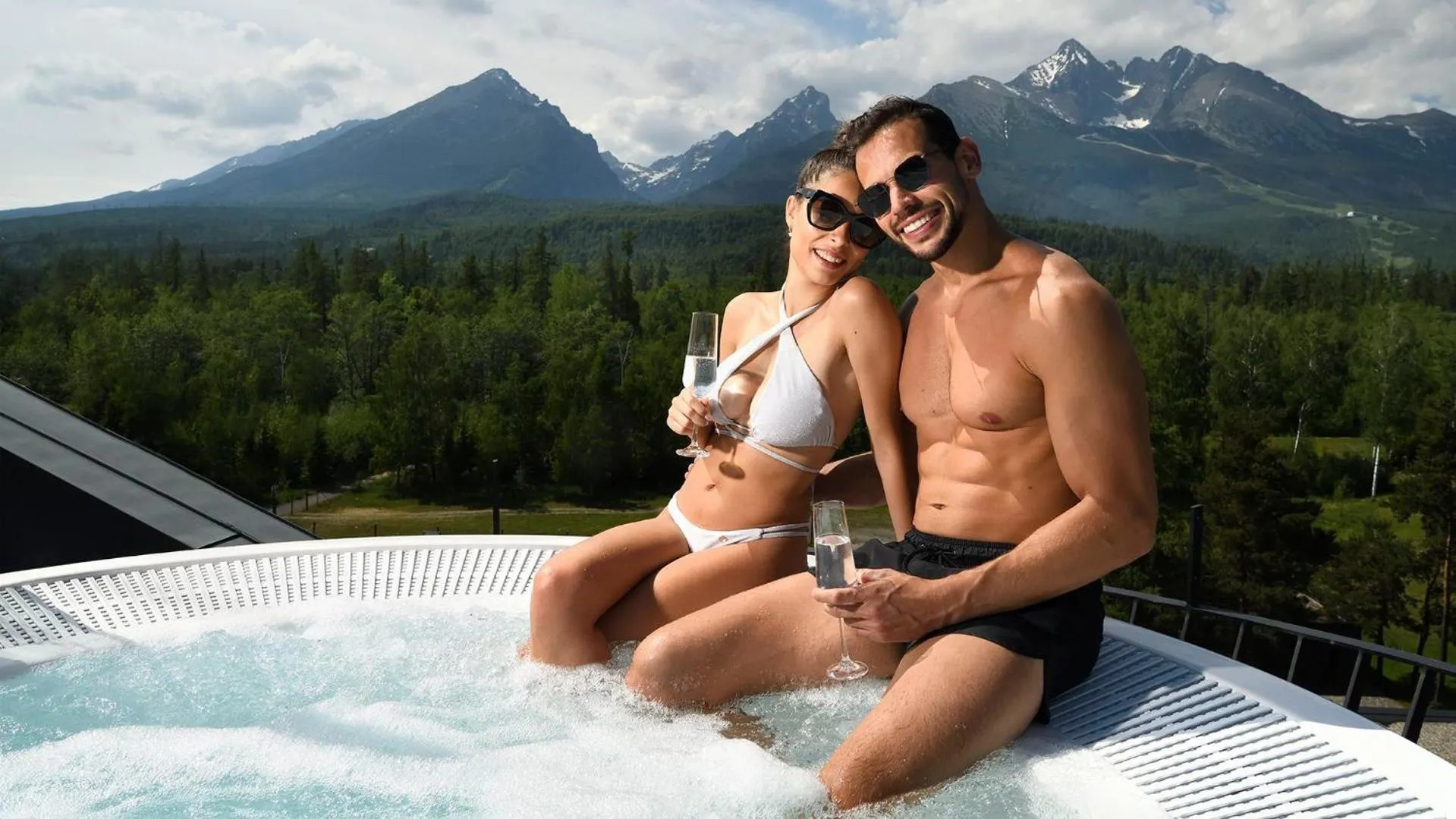 Swimming pool in Horizont Resort