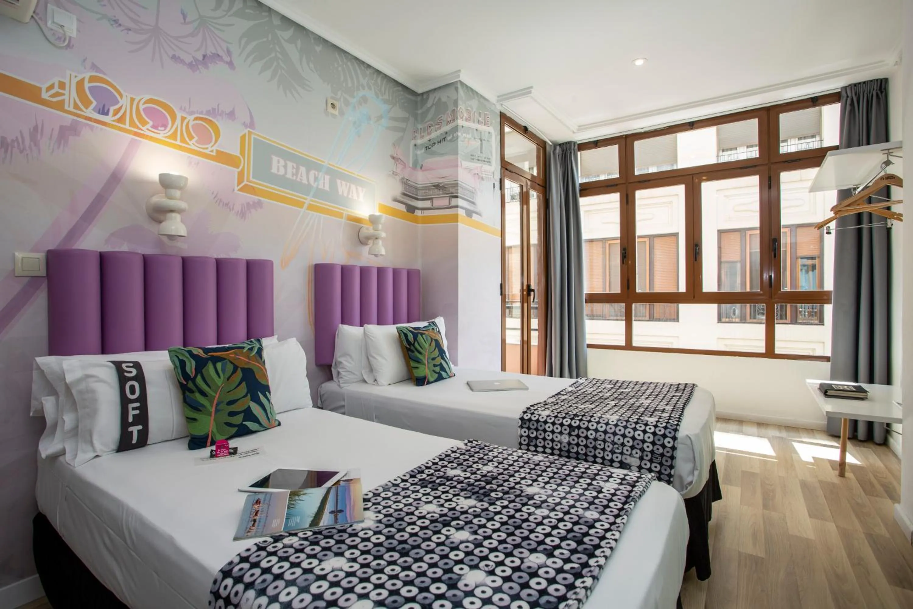 Photo of the whole room, Bed in Casual Vintage Valencia