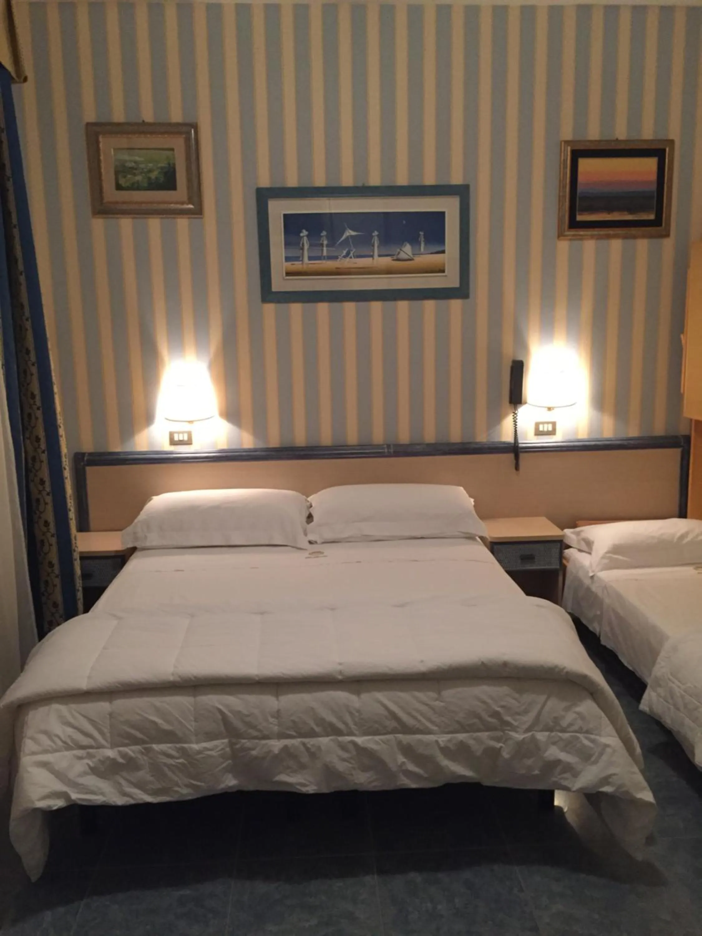 Photo of the whole room, Bed in Hotel Ariella