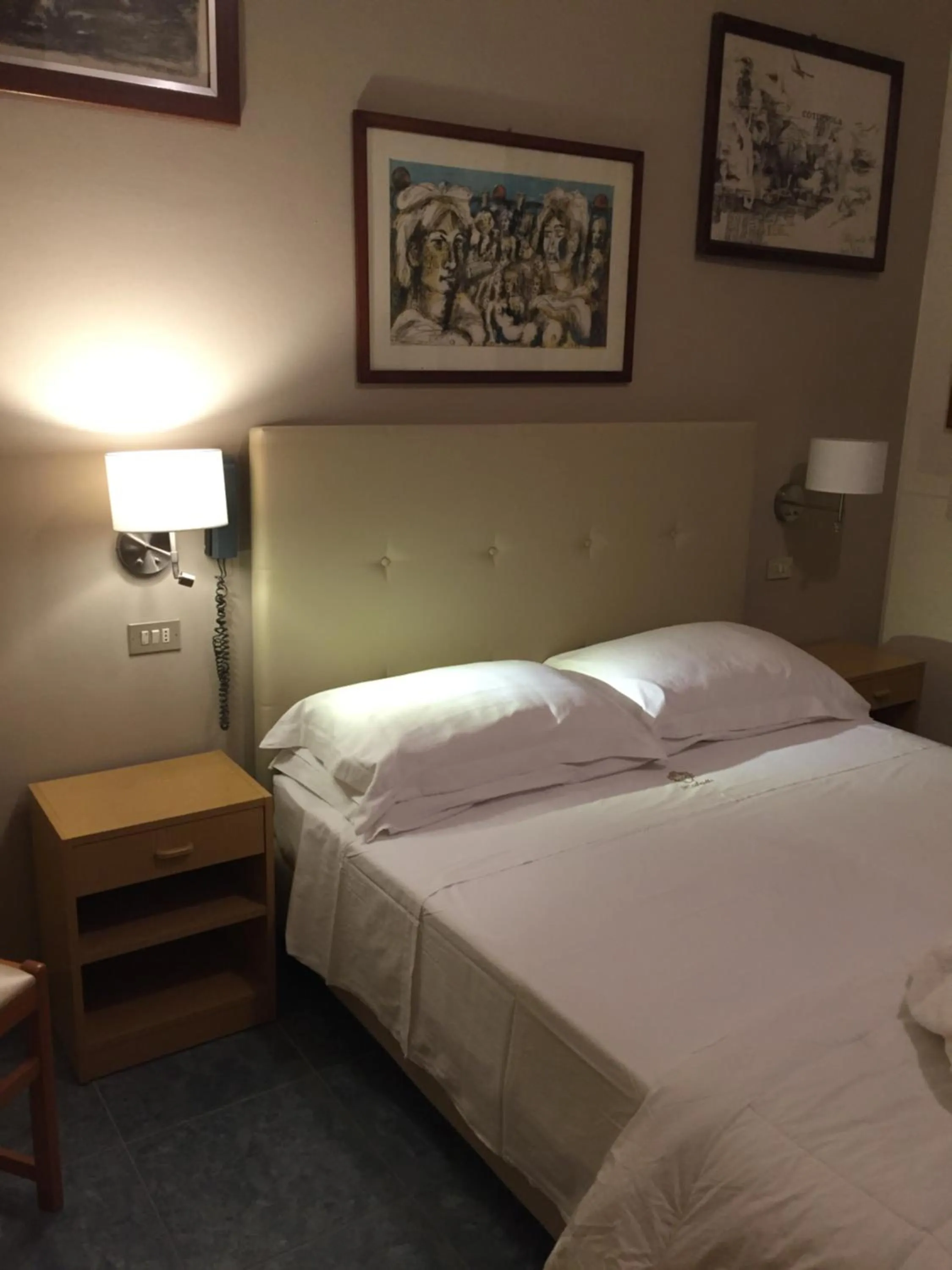 Bed in Hotel Ariella