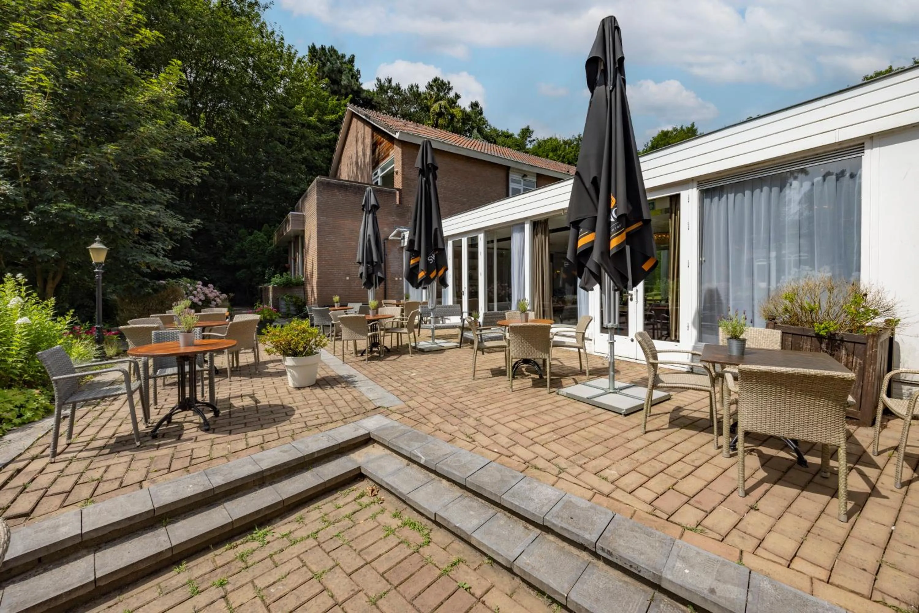 Balcony/Terrace in Fletcher Hotel Restaurant De Witte Raaf