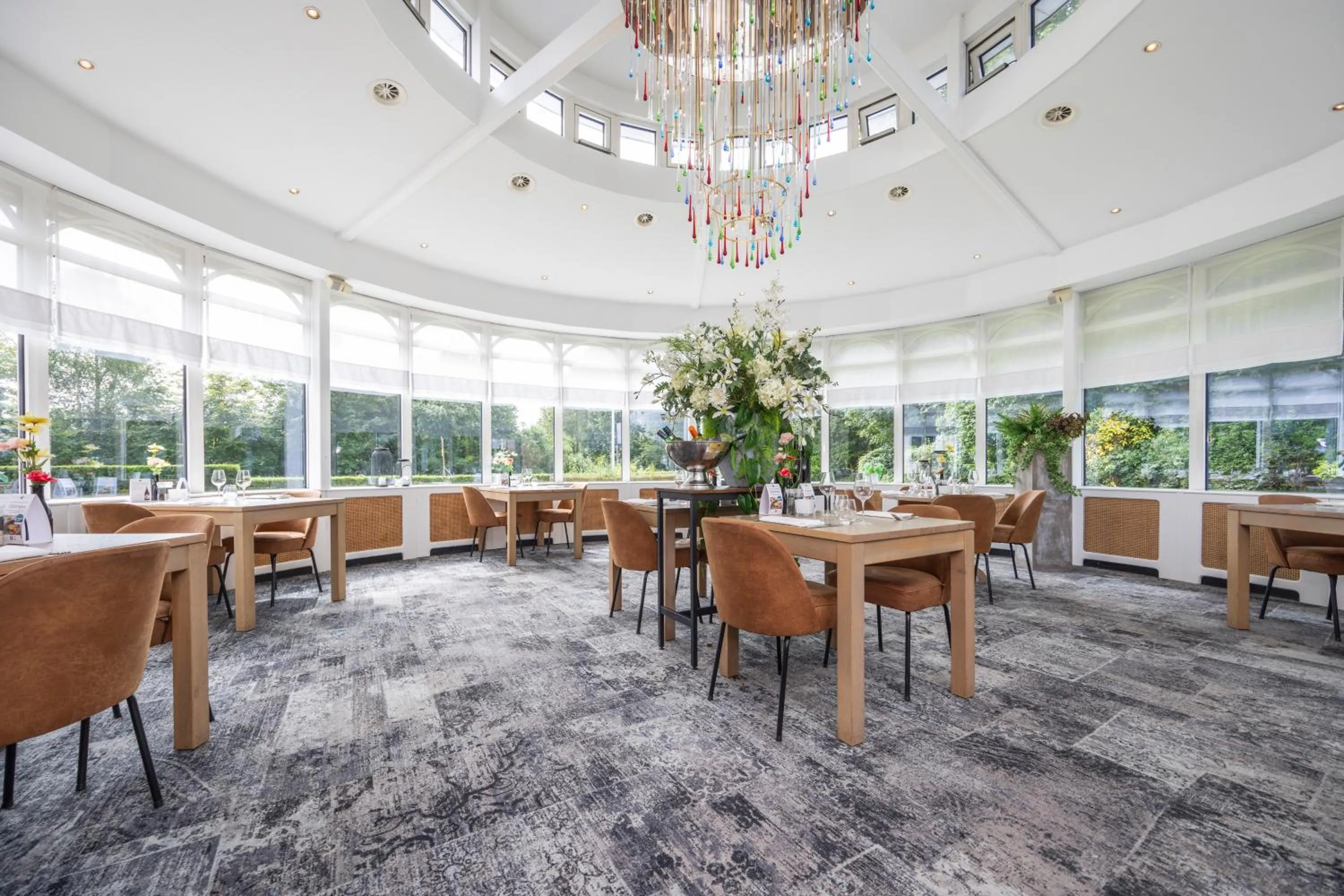 Restaurant/places to eat in Fletcher Hotel Restaurant De Witte Raaf