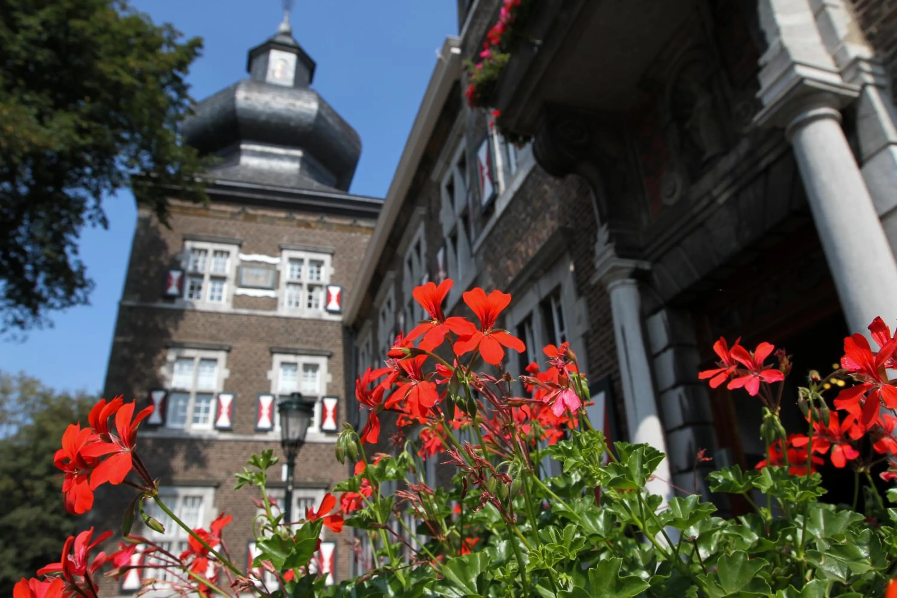Facade/entrance in Abdij Hotel Rolduc