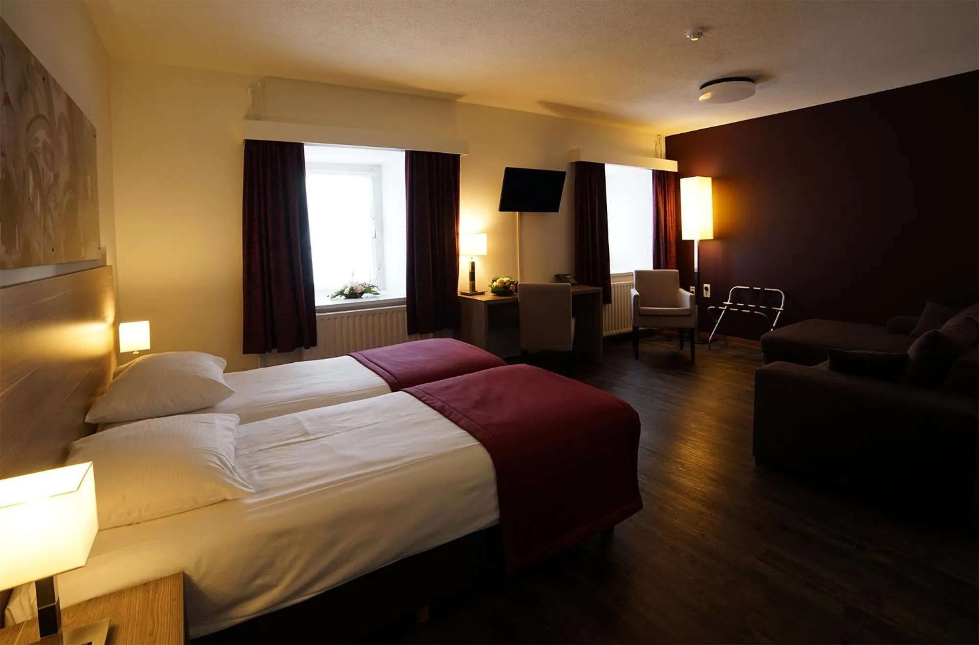 Photo of the whole room, Bed in Abdij Hotel Rolduc